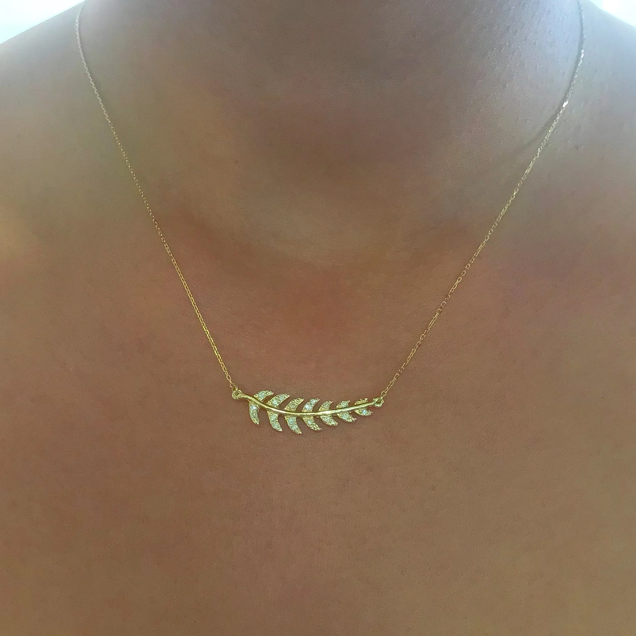14K Gold Pavé Diamond Leaf Necklace