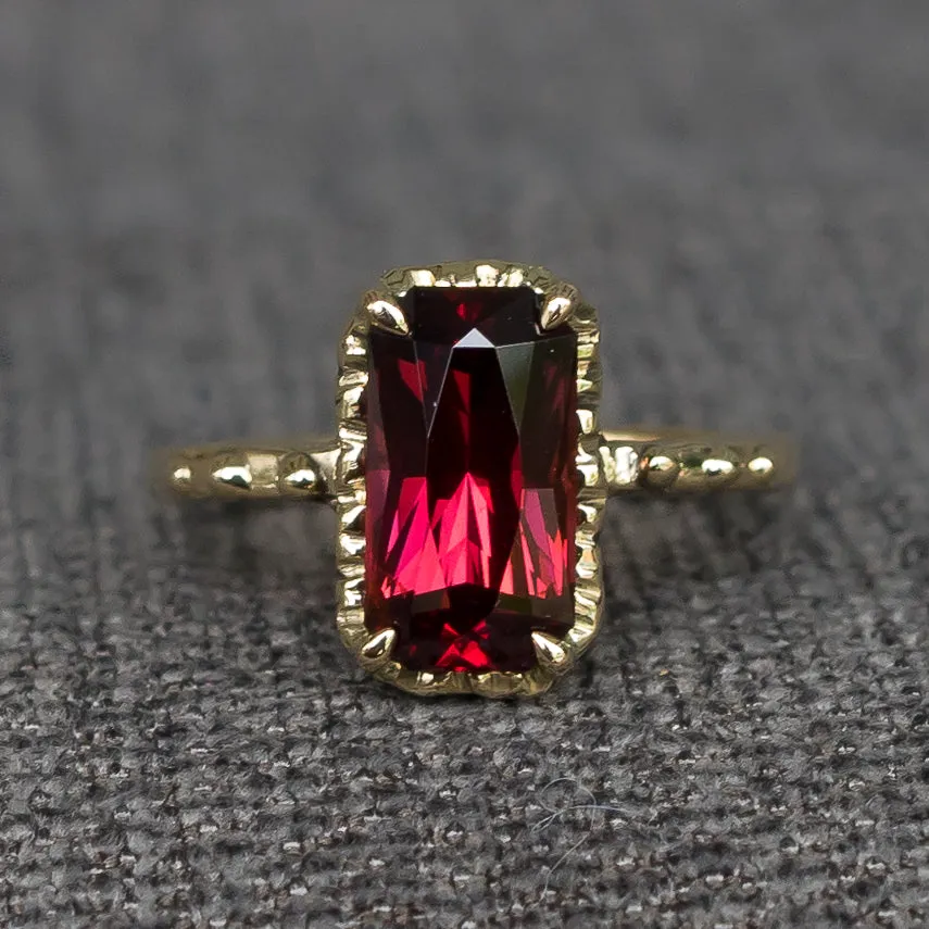 14k Gold Umbalite Garnet Ring