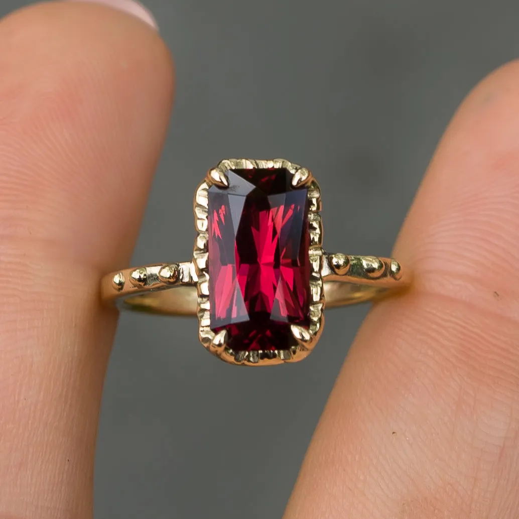 14k Gold Umbalite Garnet Ring