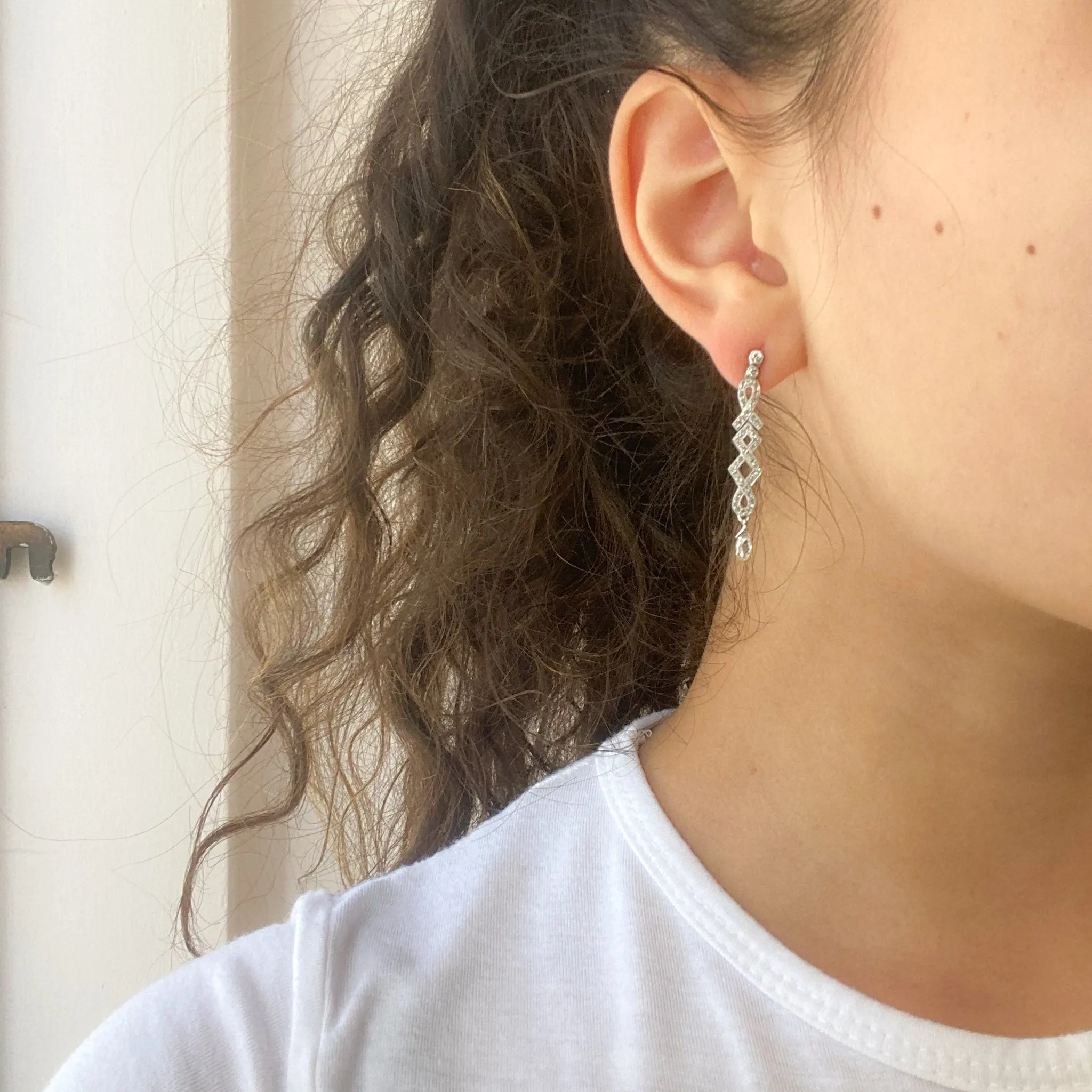 1.67ctw Art Deco Briolette Diamond Drop Earrings