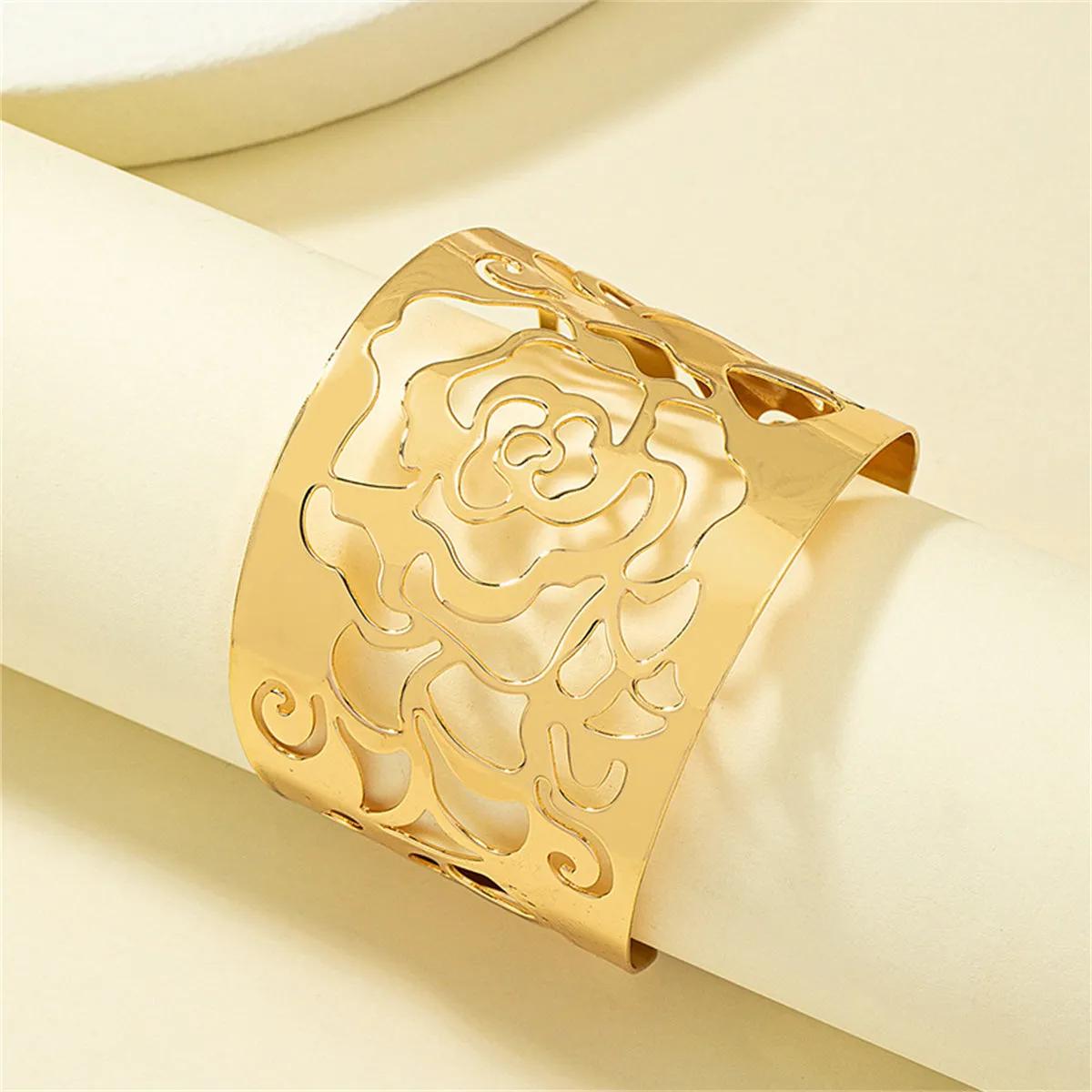 18K Gold-Plated Openwork Lotus Cuff