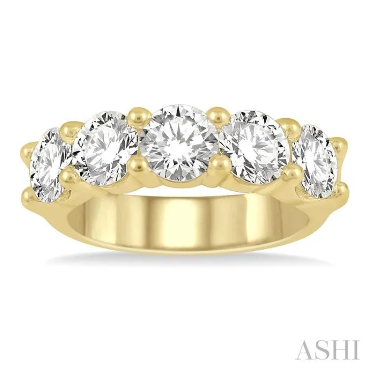 3 ctw 5 Stone Round Cut Diamond Wedding Band in 14K Yellow Gold