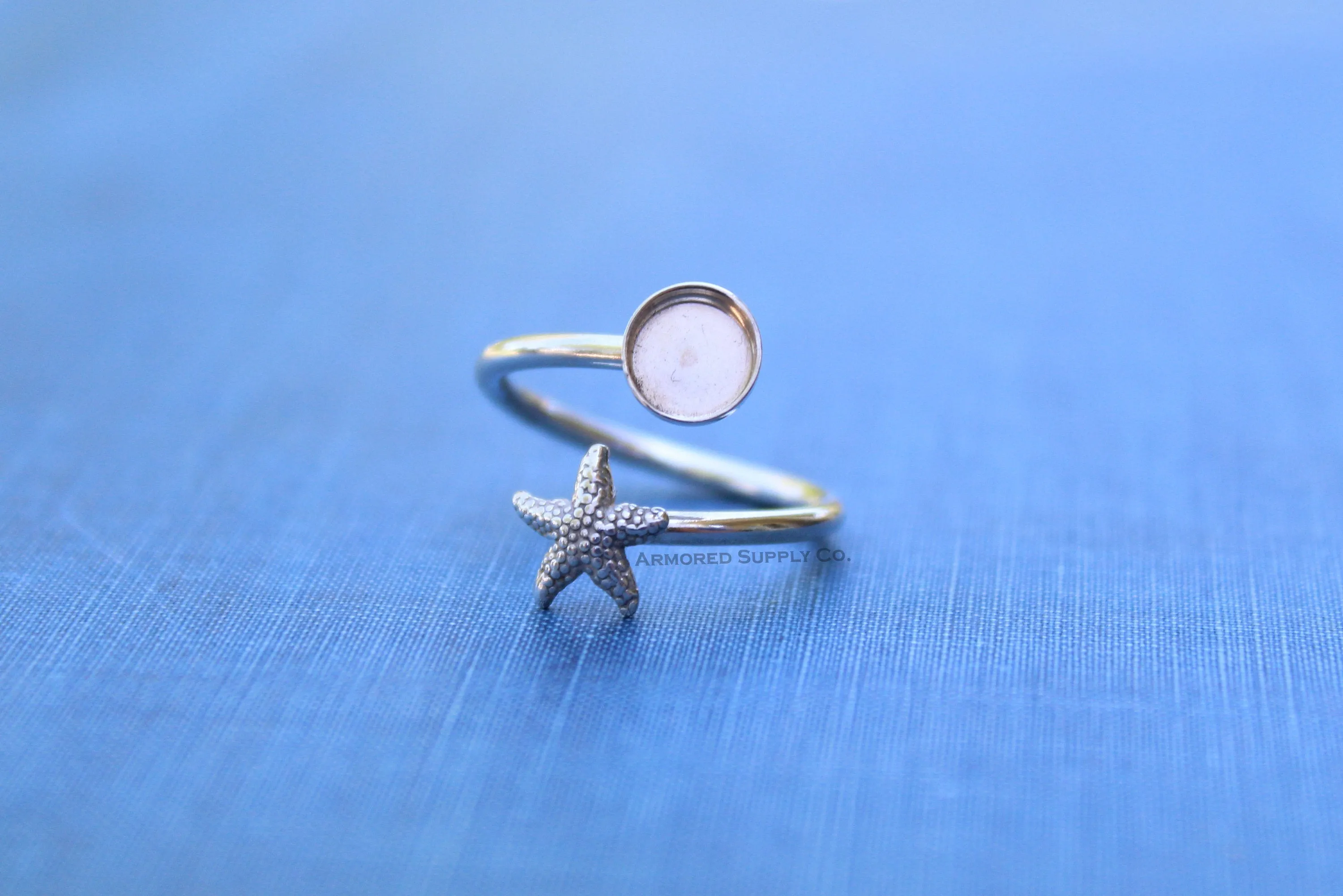 4mm Silver Starfish Wrap Bypass Adjustable Bezel Ring blank