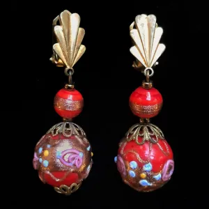 A PAIR OF 1940s ITALIAN GLASS DROP EARRINGS