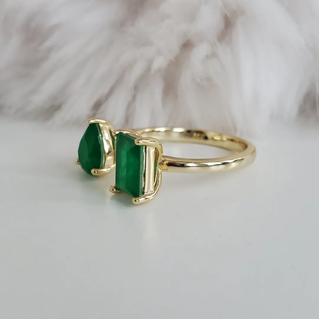 Adjustable Emerald Ring