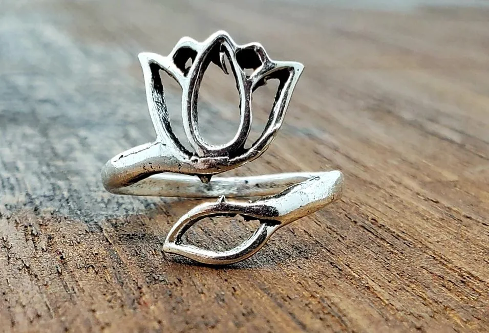 Adjustable Lotus Ring