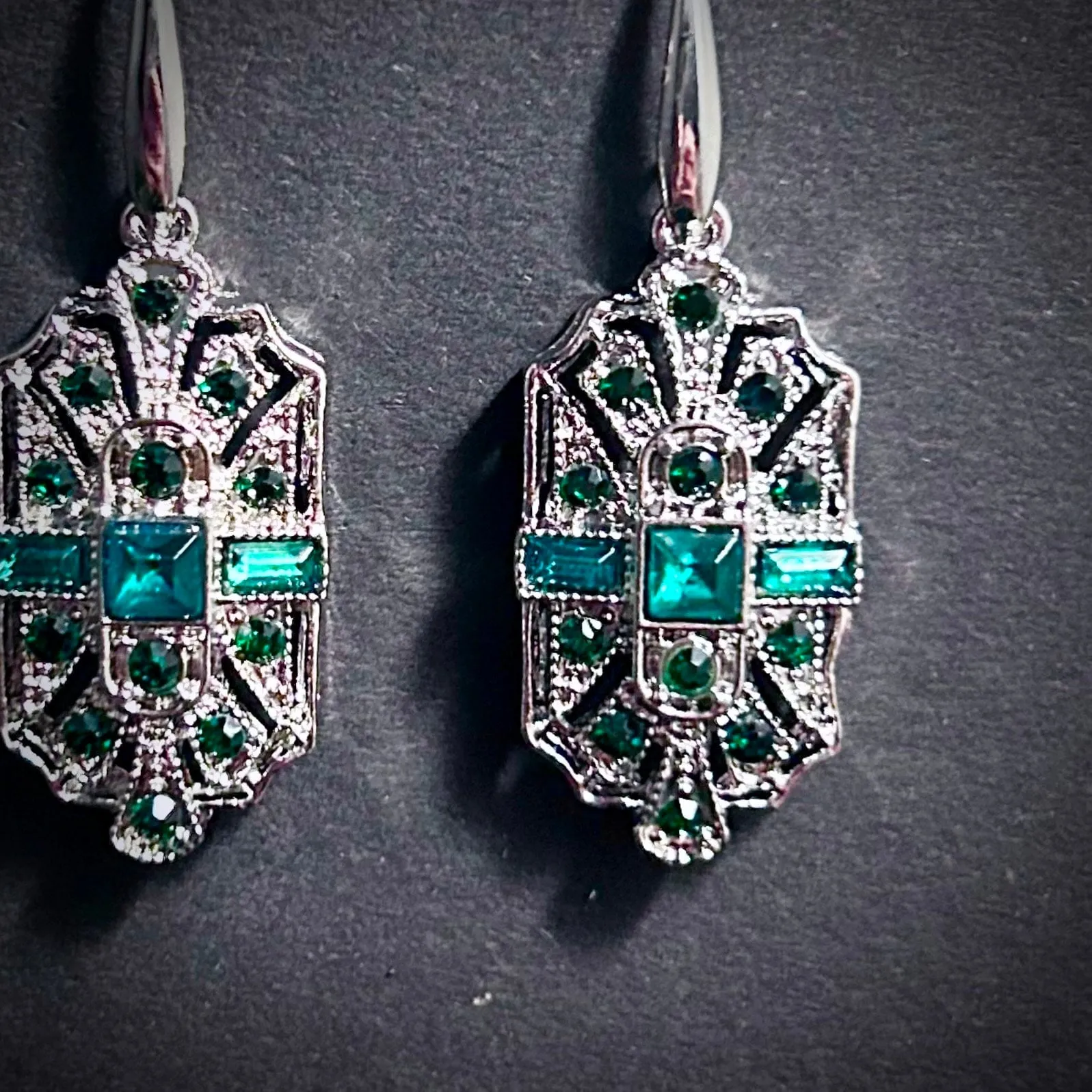 Art Deco Bridal/Bridesmaids Earrings in Silver & Emerald