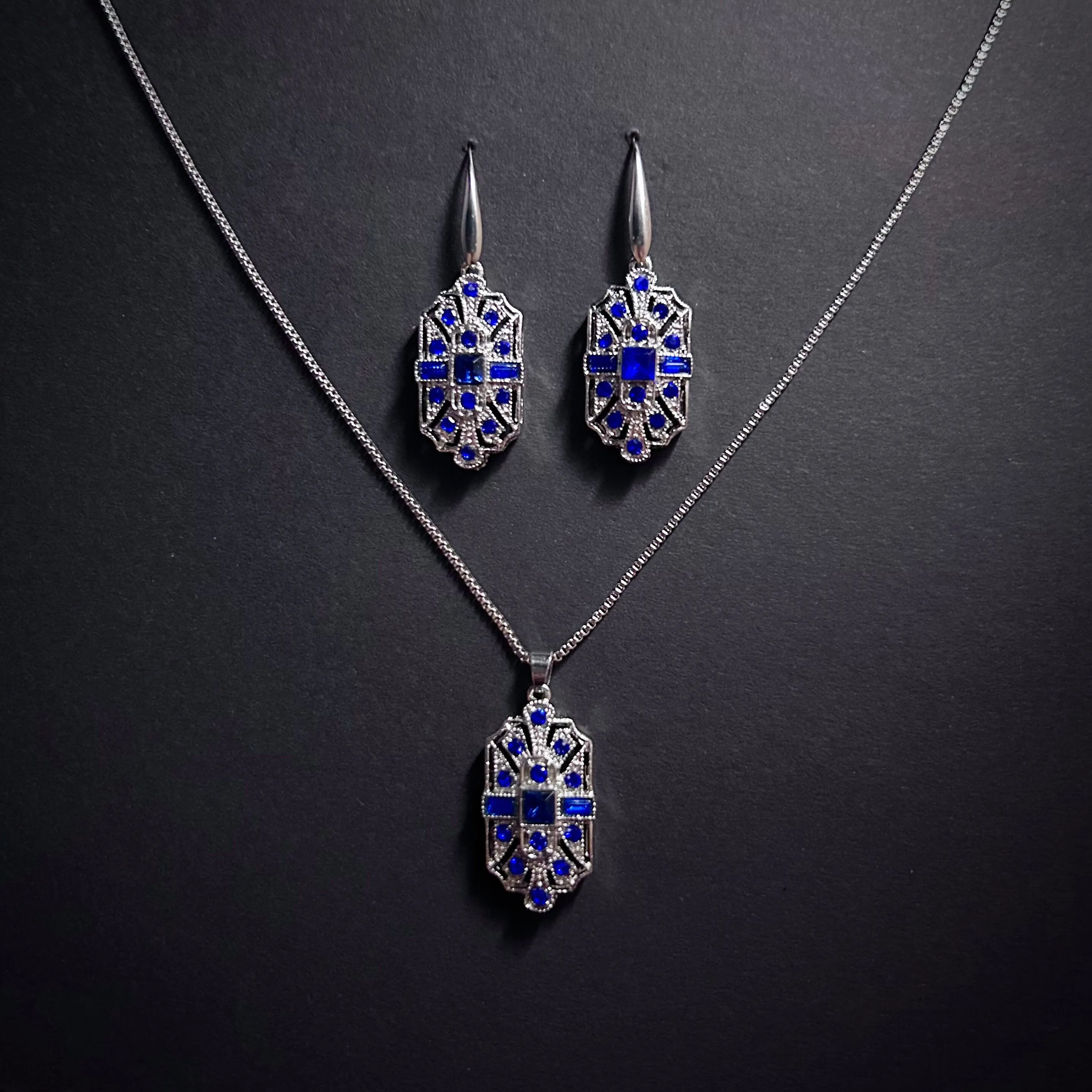 Art Deco Bridal/Bridesmaids Jewerly Set in Silver & Sapphire
