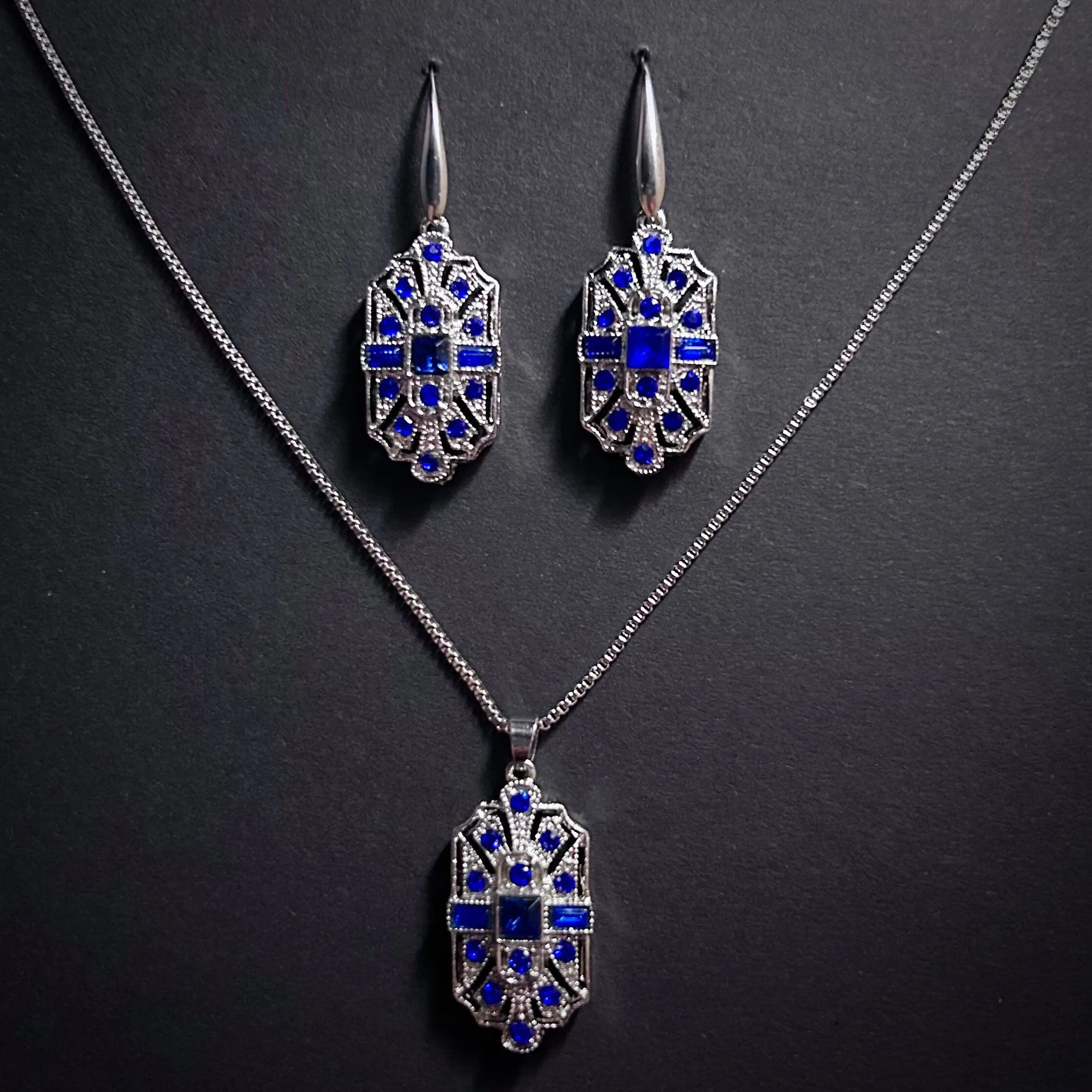 Art Deco Bridal/Bridesmaids Jewerly Set in Silver & Sapphire