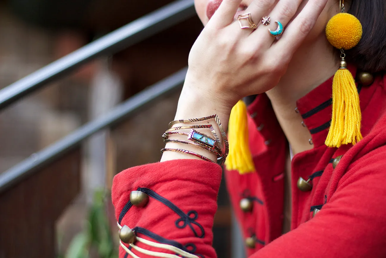 Carved Pinnacle Vee Cuff