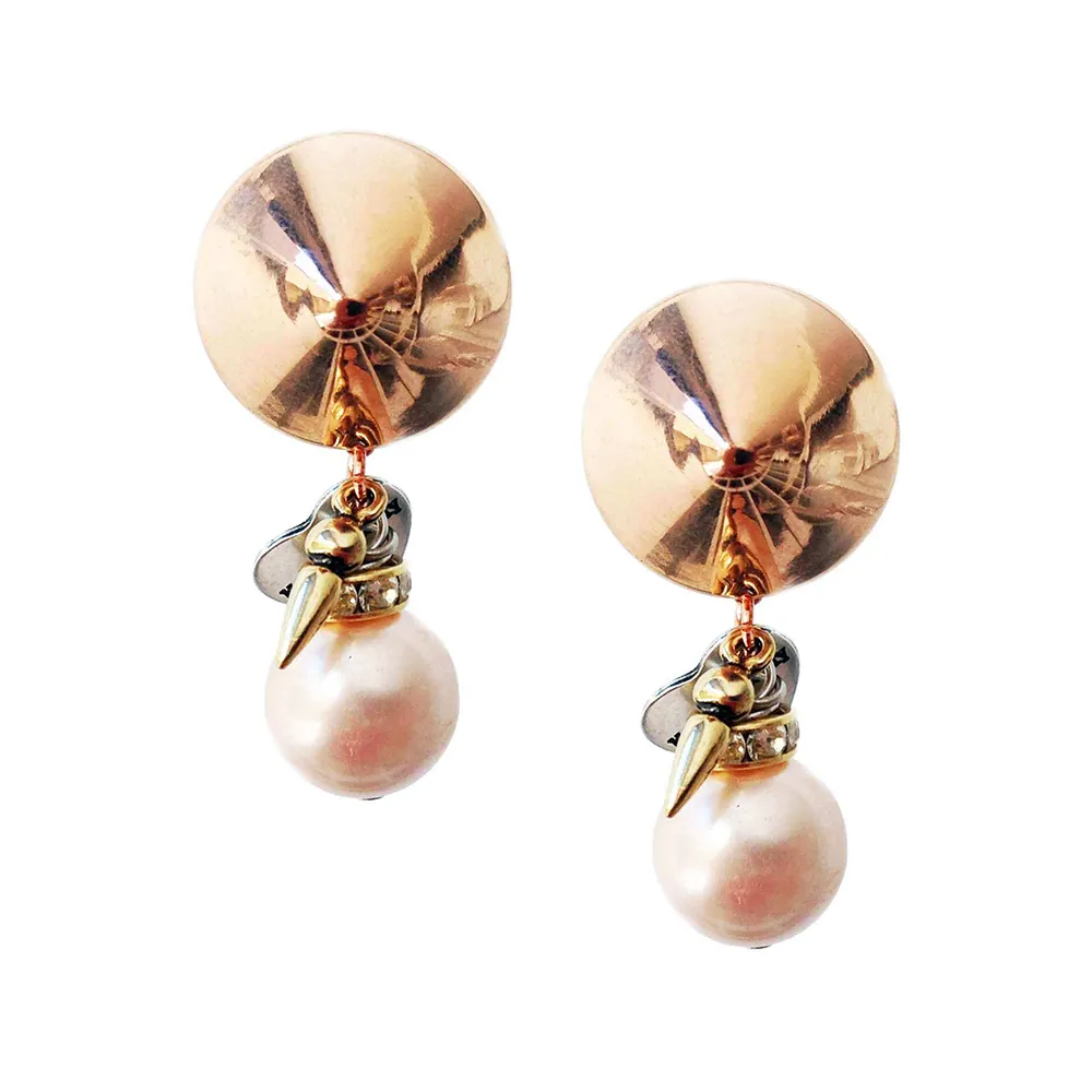 Clip On Earrings With Light Rose Pearls