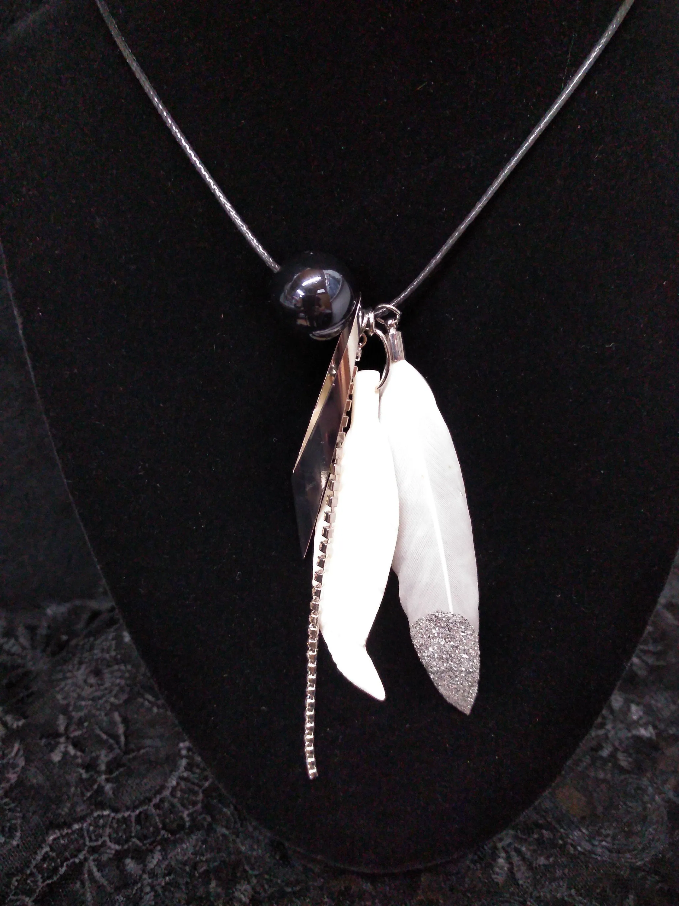 Cow Bone Hand Carved Feather Pendant for Necklaces, Earrings, Charms, Pendants, Regalia, Dreamcatchers, Decorations