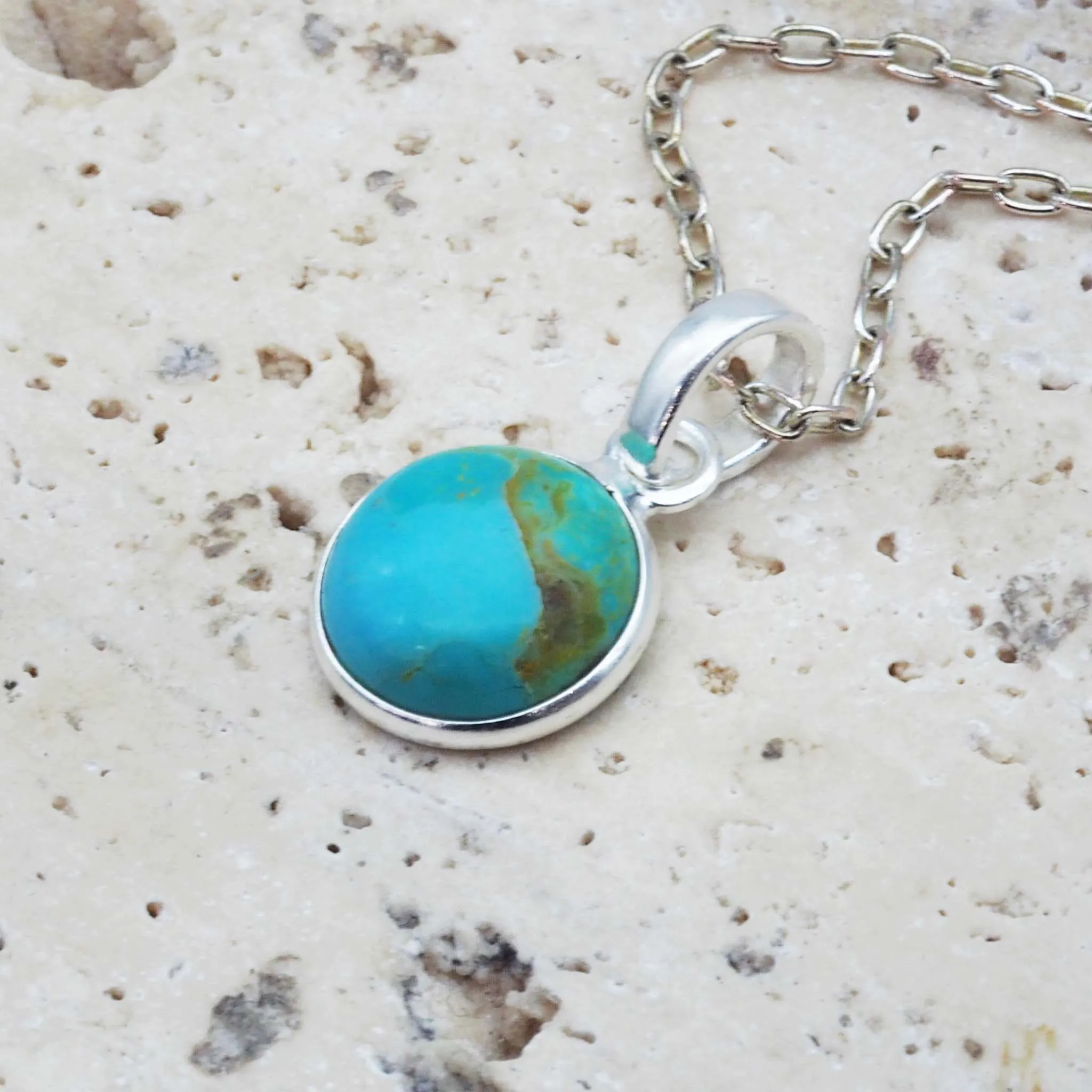 Dainty Turquoise Necklace