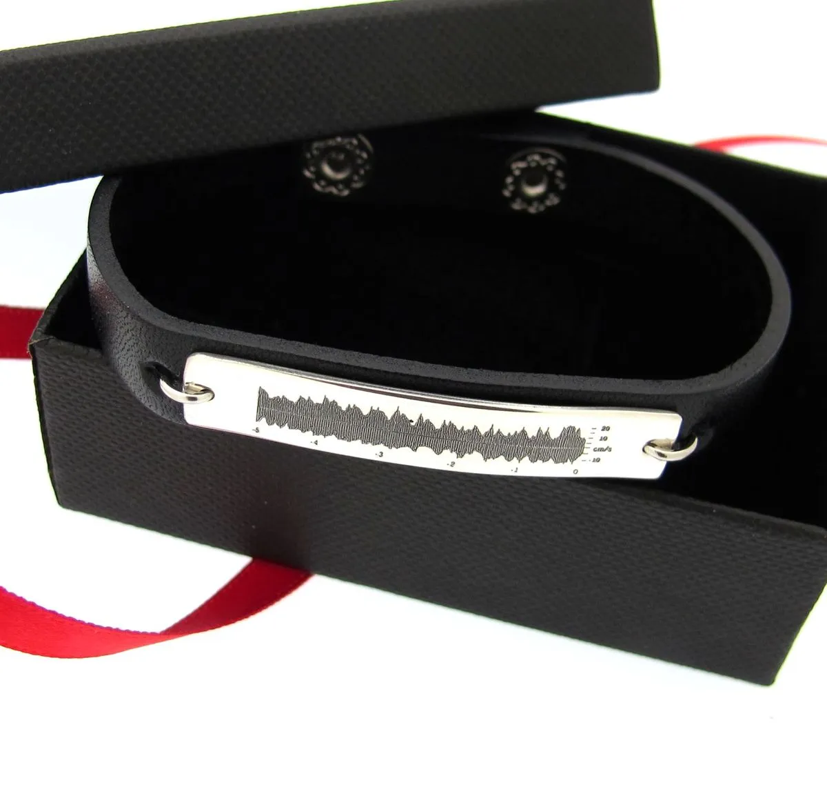 ECG Engraved Bracelet - Gift for doctor - Personalized Cuff
