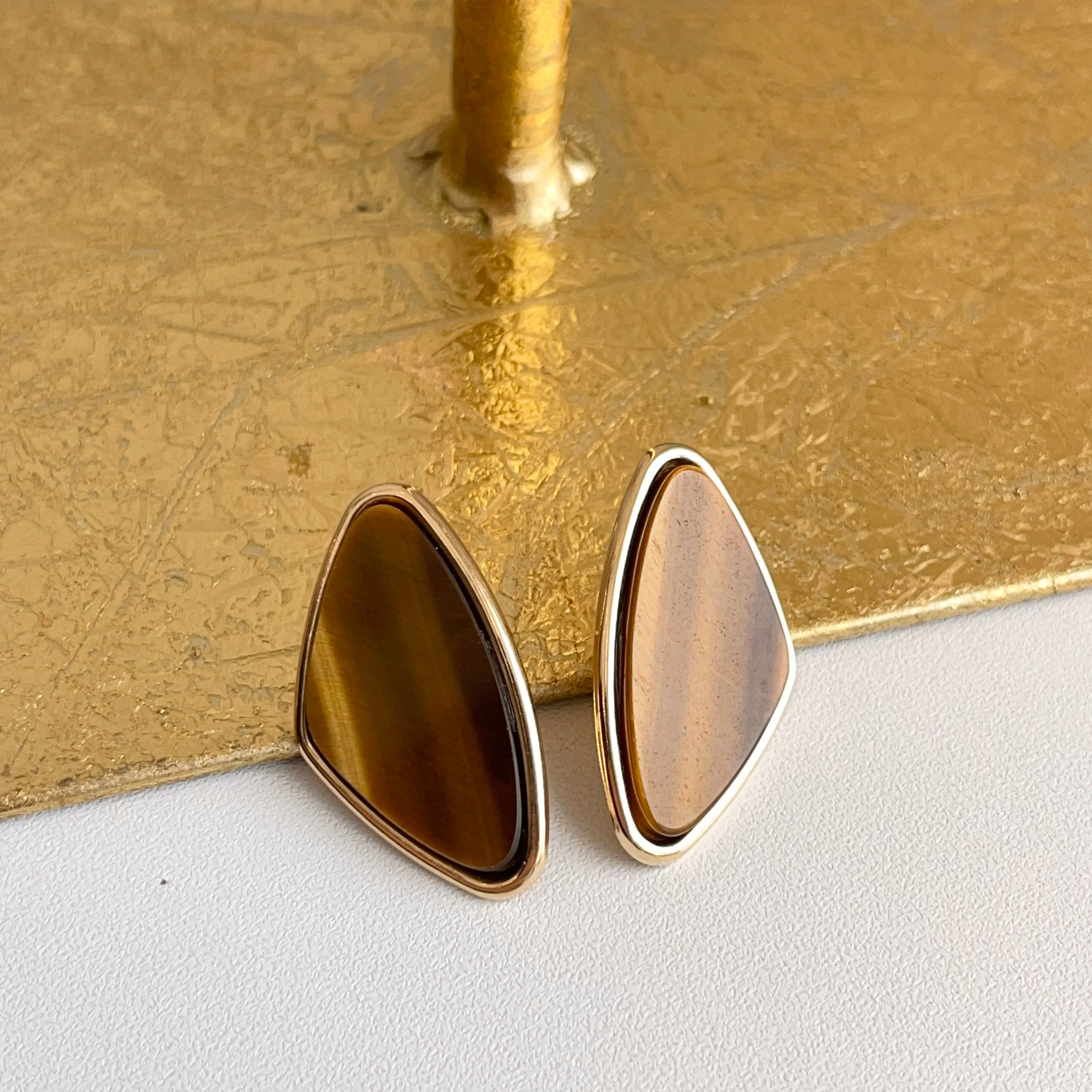 Estate 14KT Yellow Gold Peter Brams Brown Tiger's Eye Clip-On Earrings