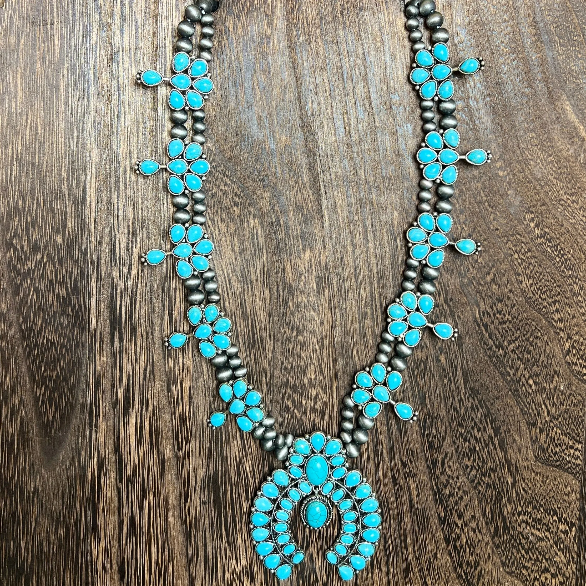Faux Turquoise Squash Necklace - Blue