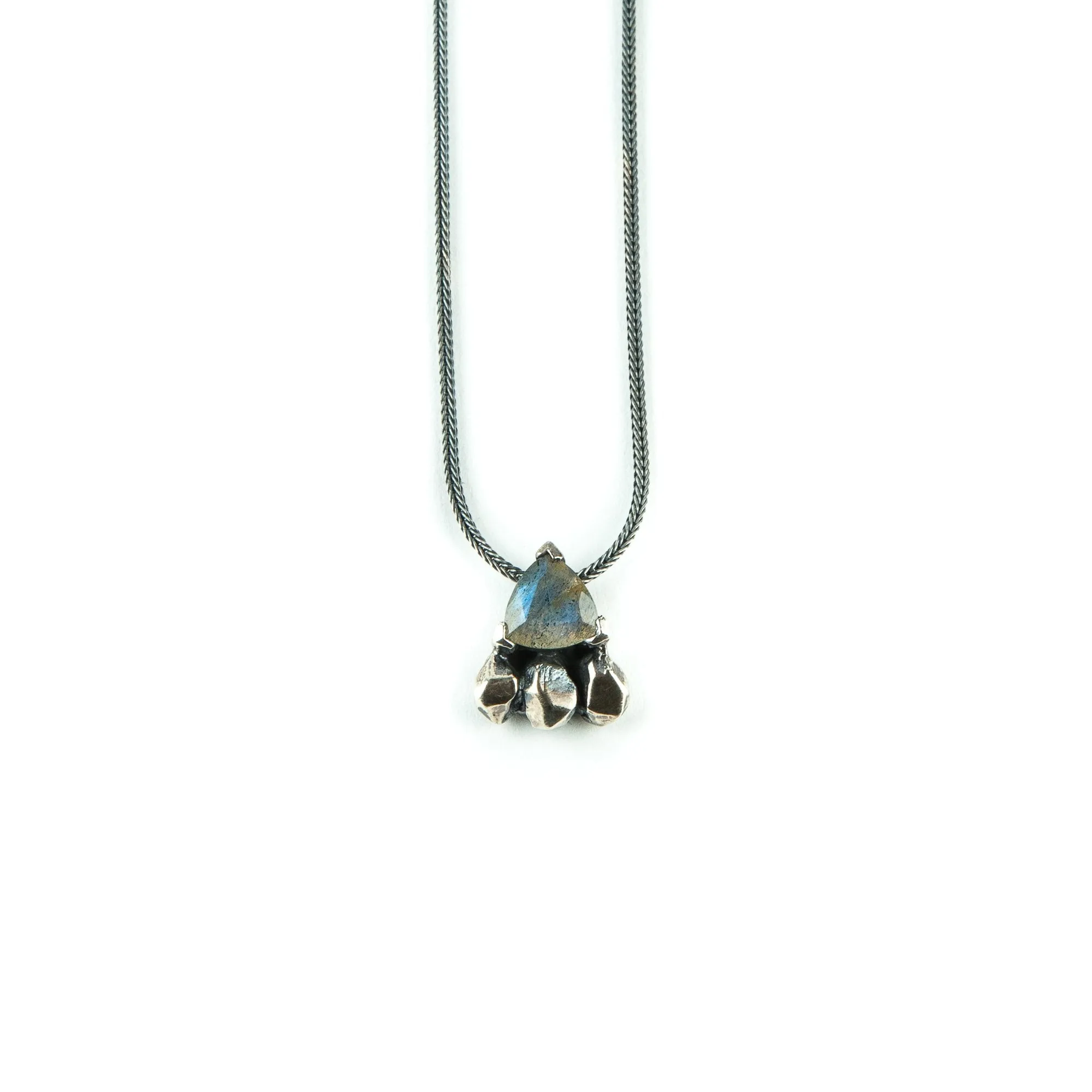FEATHER SPEAR NECKLACE | LABRADORITE