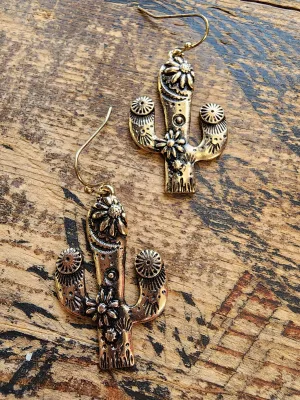 Floral stamped cactus earring *
