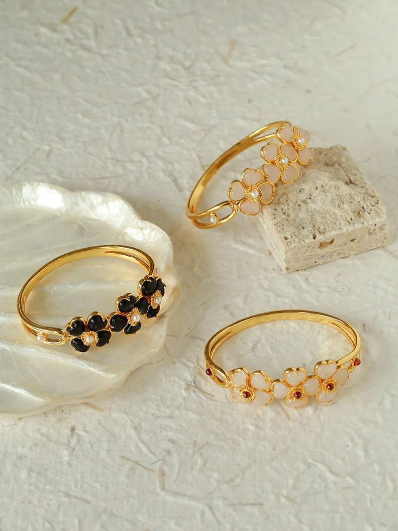 Four-leaf Clover Bangle Bracelets With Rose Quartz