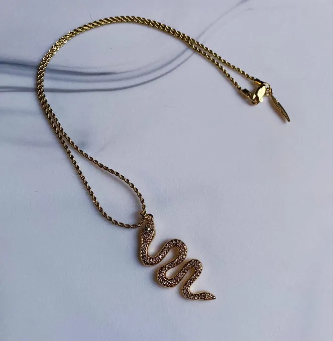 GARDEN GOLD FILLED NECKLACE