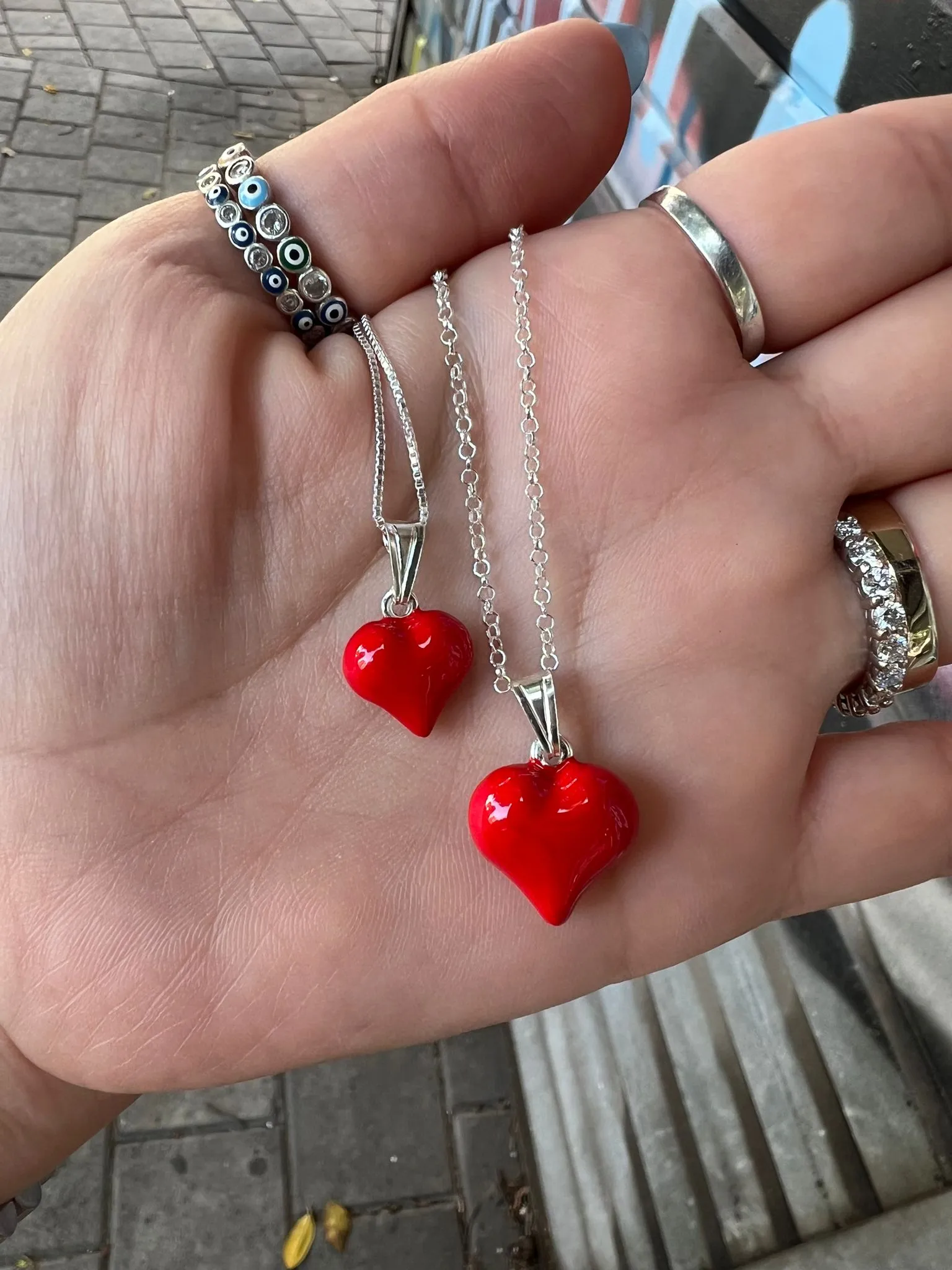 Israeli jewelry Heart pendant on a silver chain.