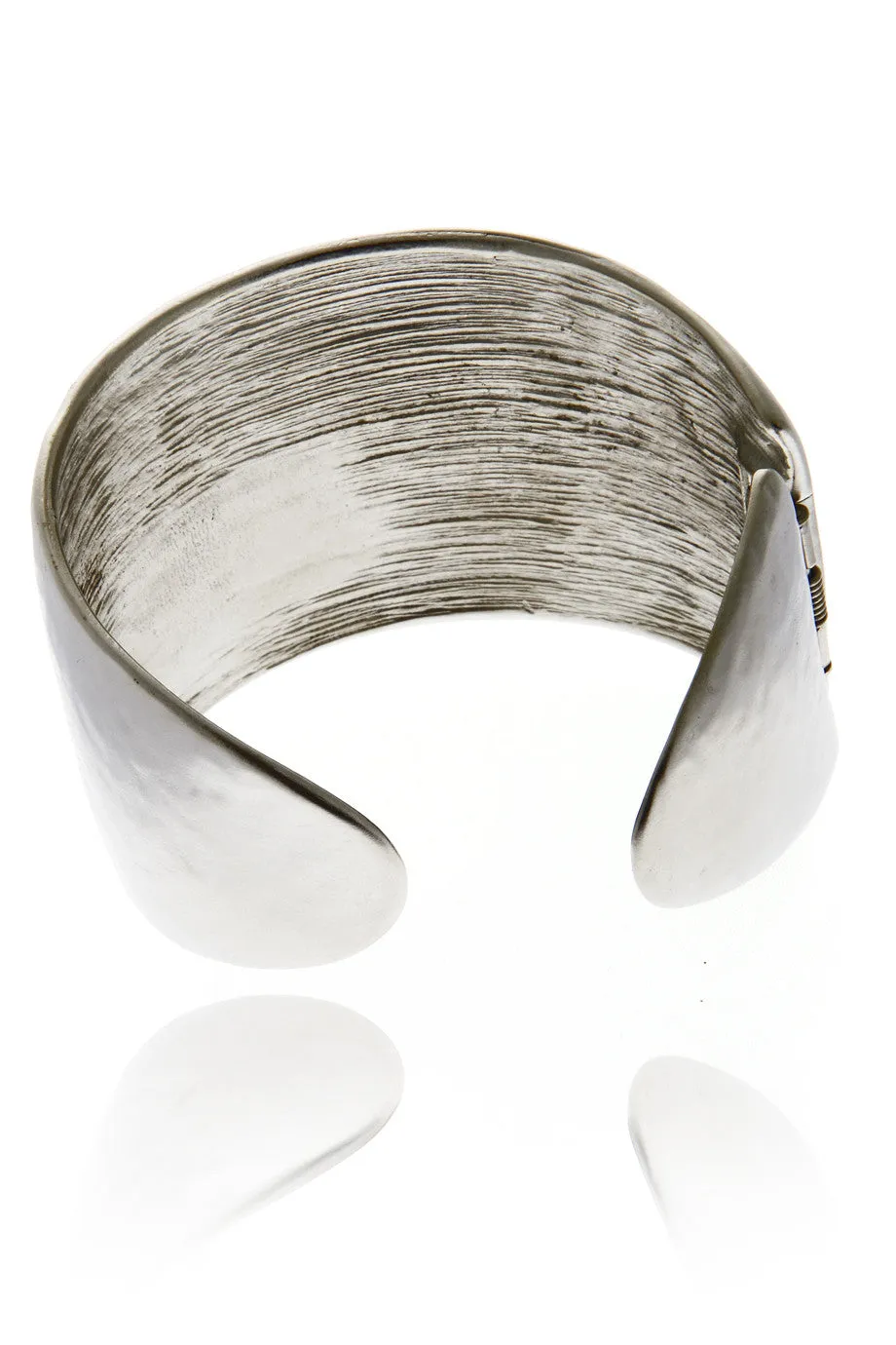 KENNETH JAY LANE SALIN Silver Satin Hammered Cuff
