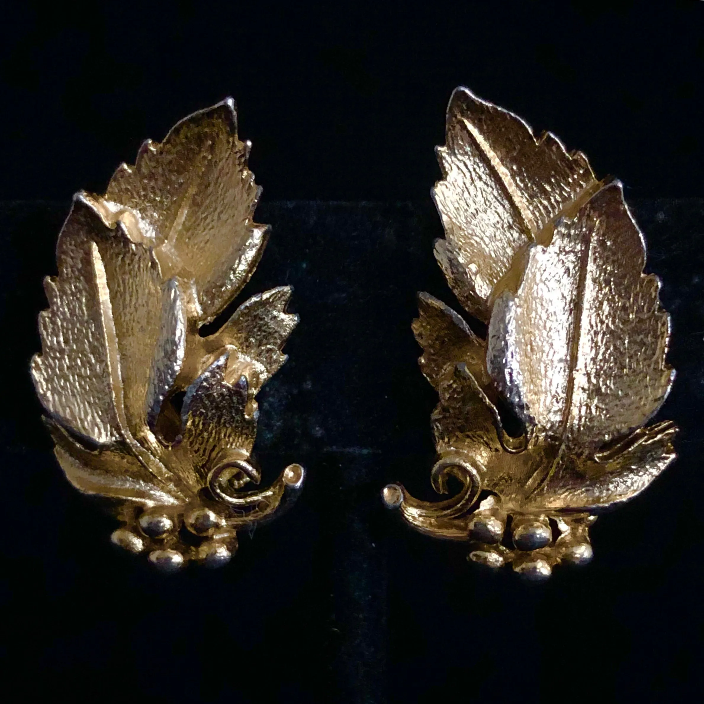 Late 50s/ Early 60s Lisner Grape Leave Earrings