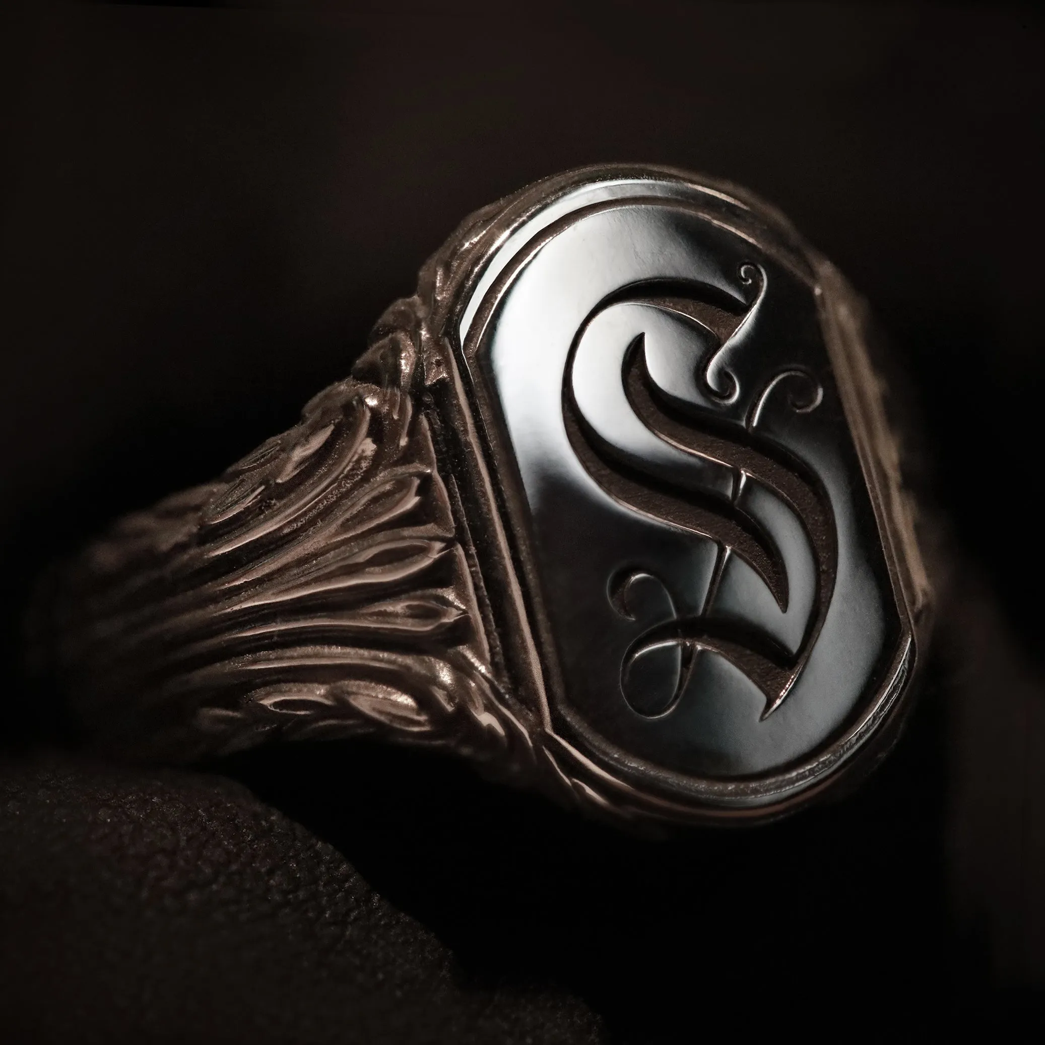 Letter Ring
