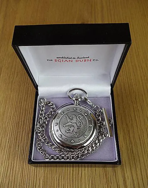 Lion Rampant Quartz Pocket Watch