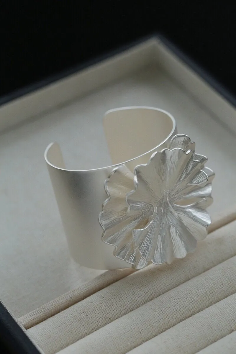 Matte Silver Series Floral Bloom Corolla Bracelet