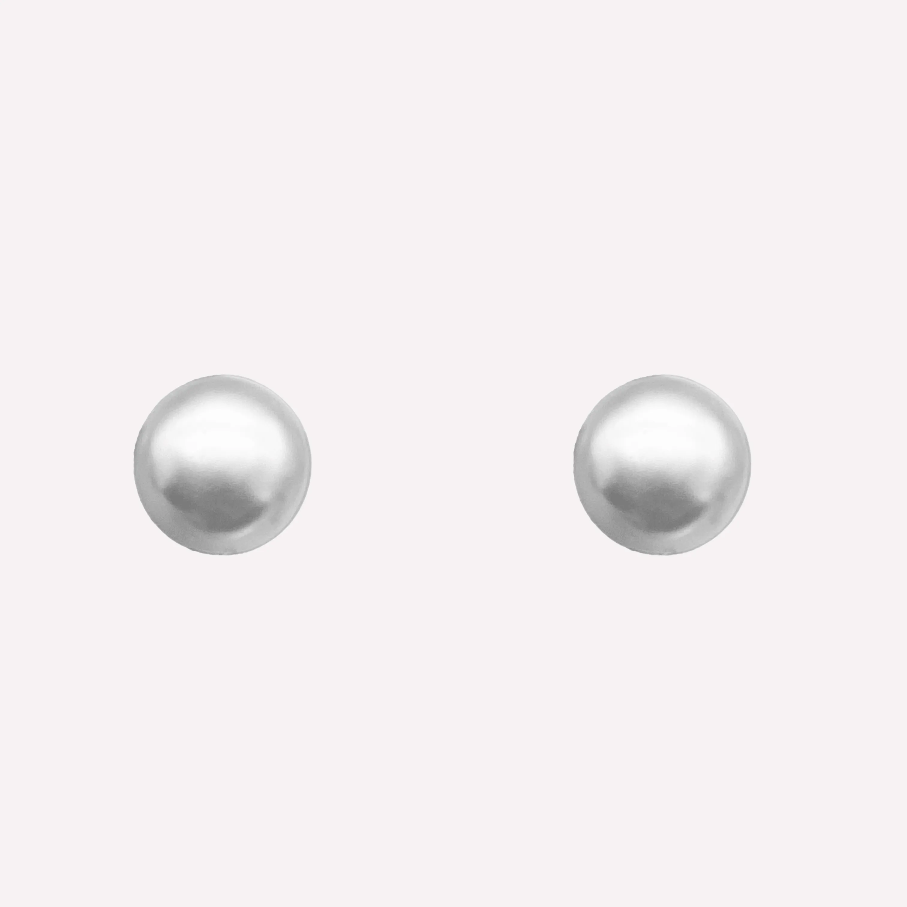 MEDIUM PEARL STUD CLIP-ON EARRINGS IN GOLD