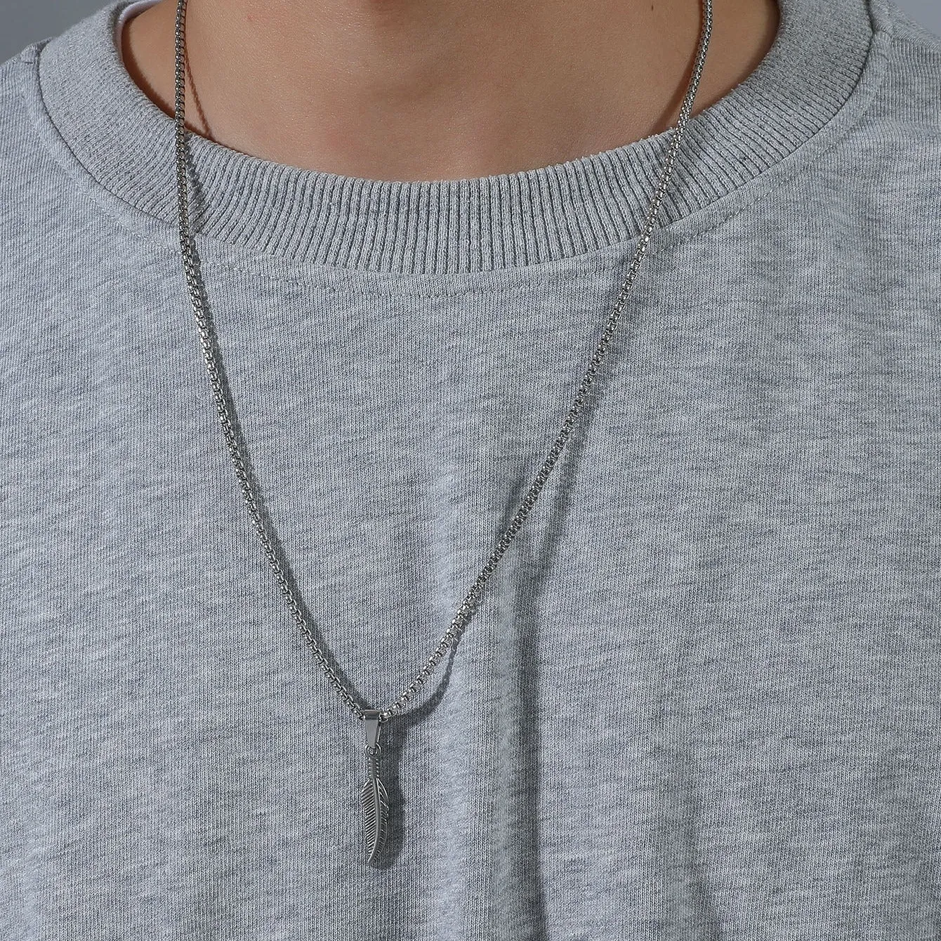Men's Adjustable Feather Pendant Necklace