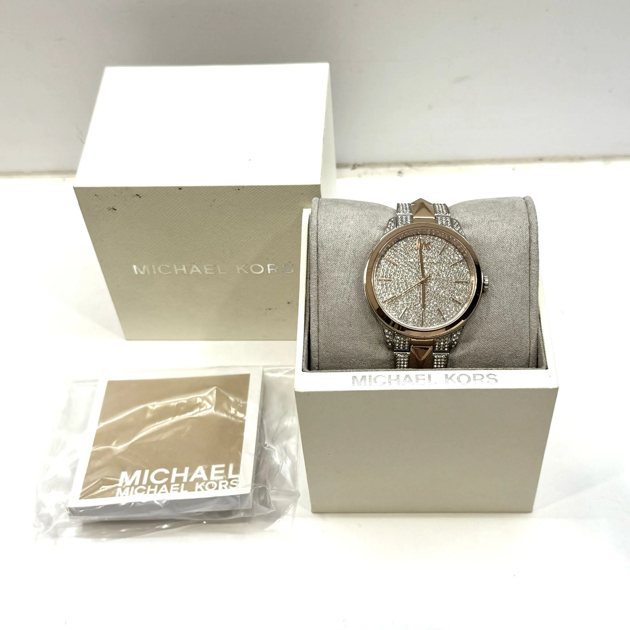Michael Kors, MK-6716 38mm Unisex Quartz Watch