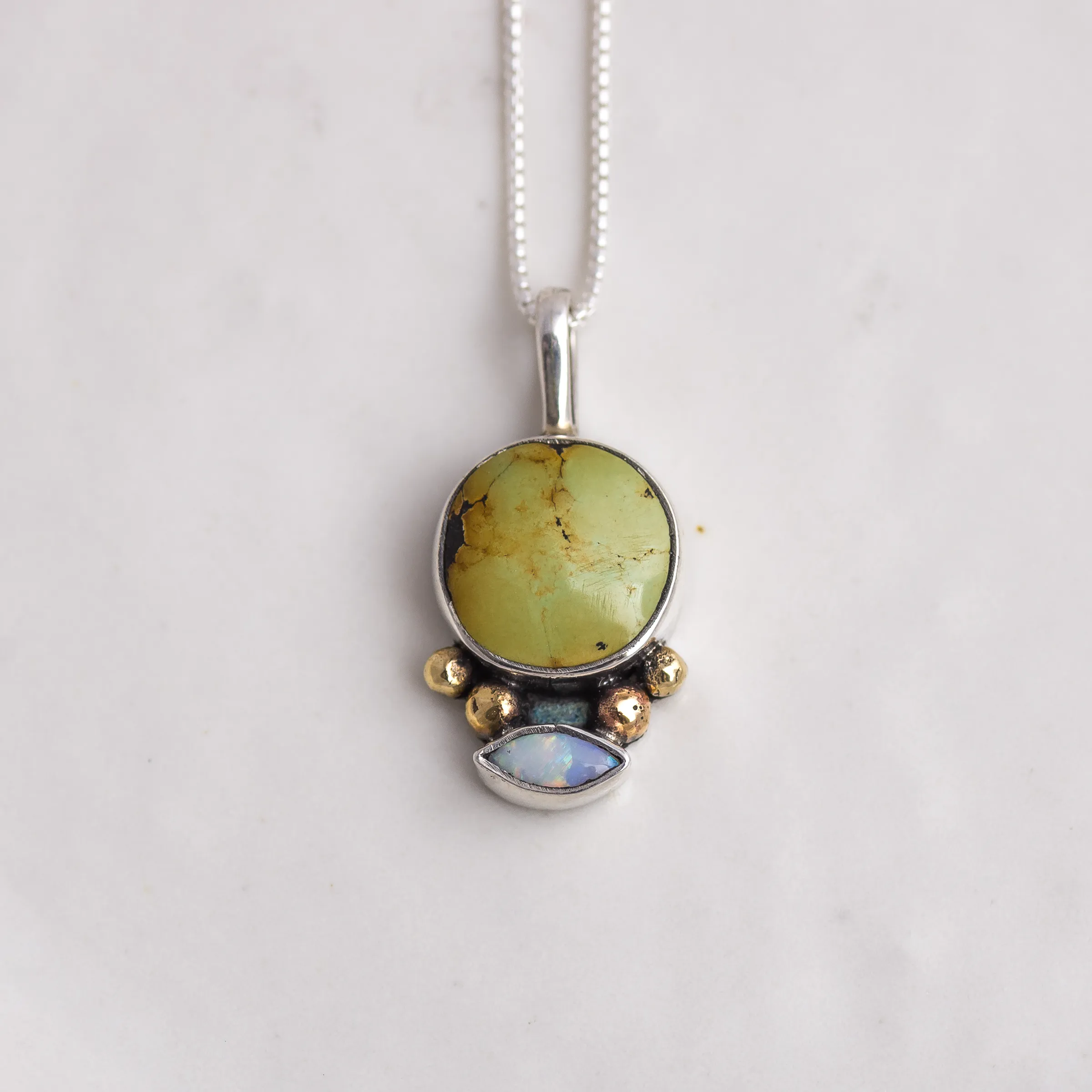 Mixed Metal Duo Charm ◇ Hubei Turquoise   Australian Opal