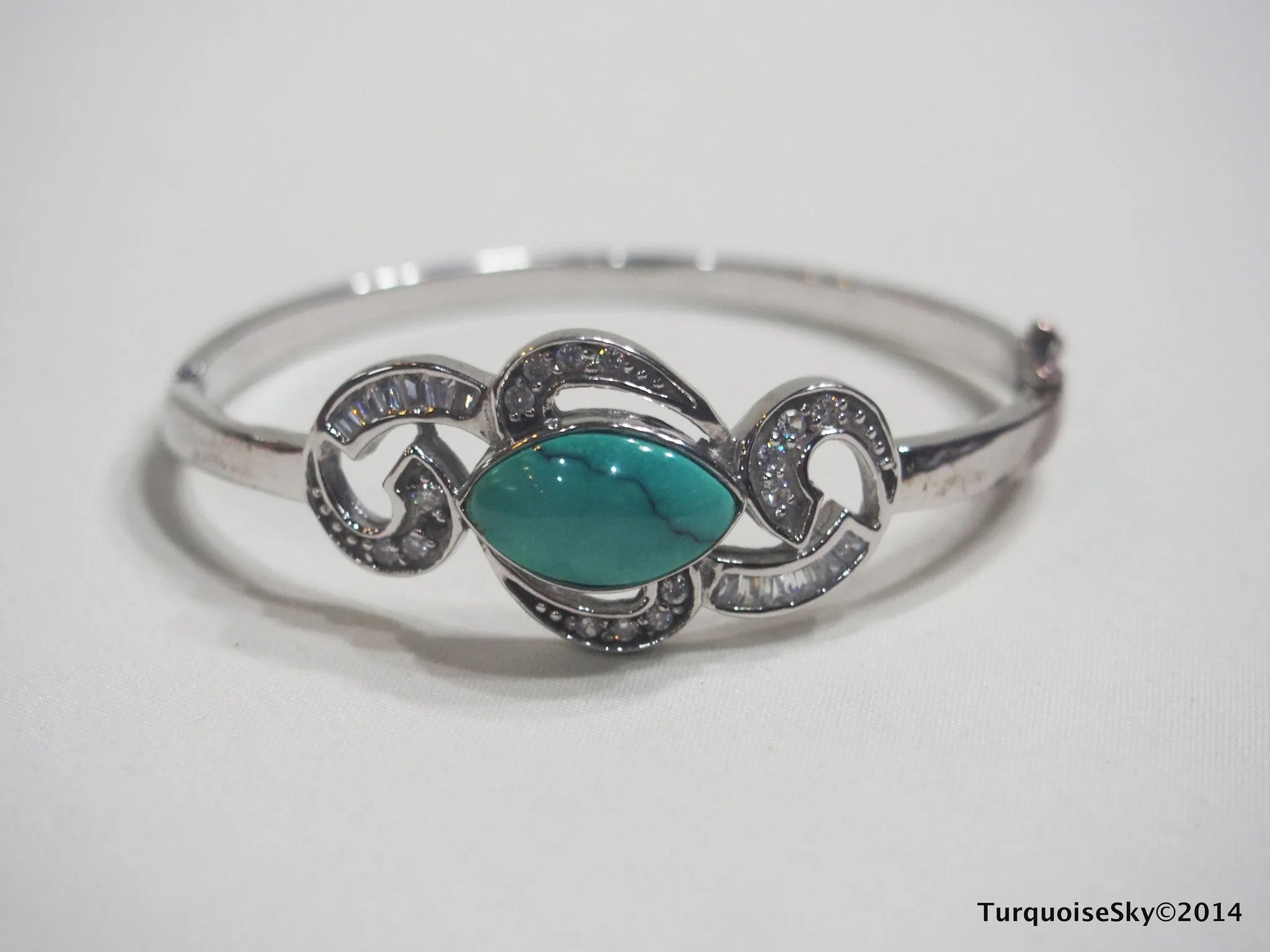 Natural turquoise bracelet