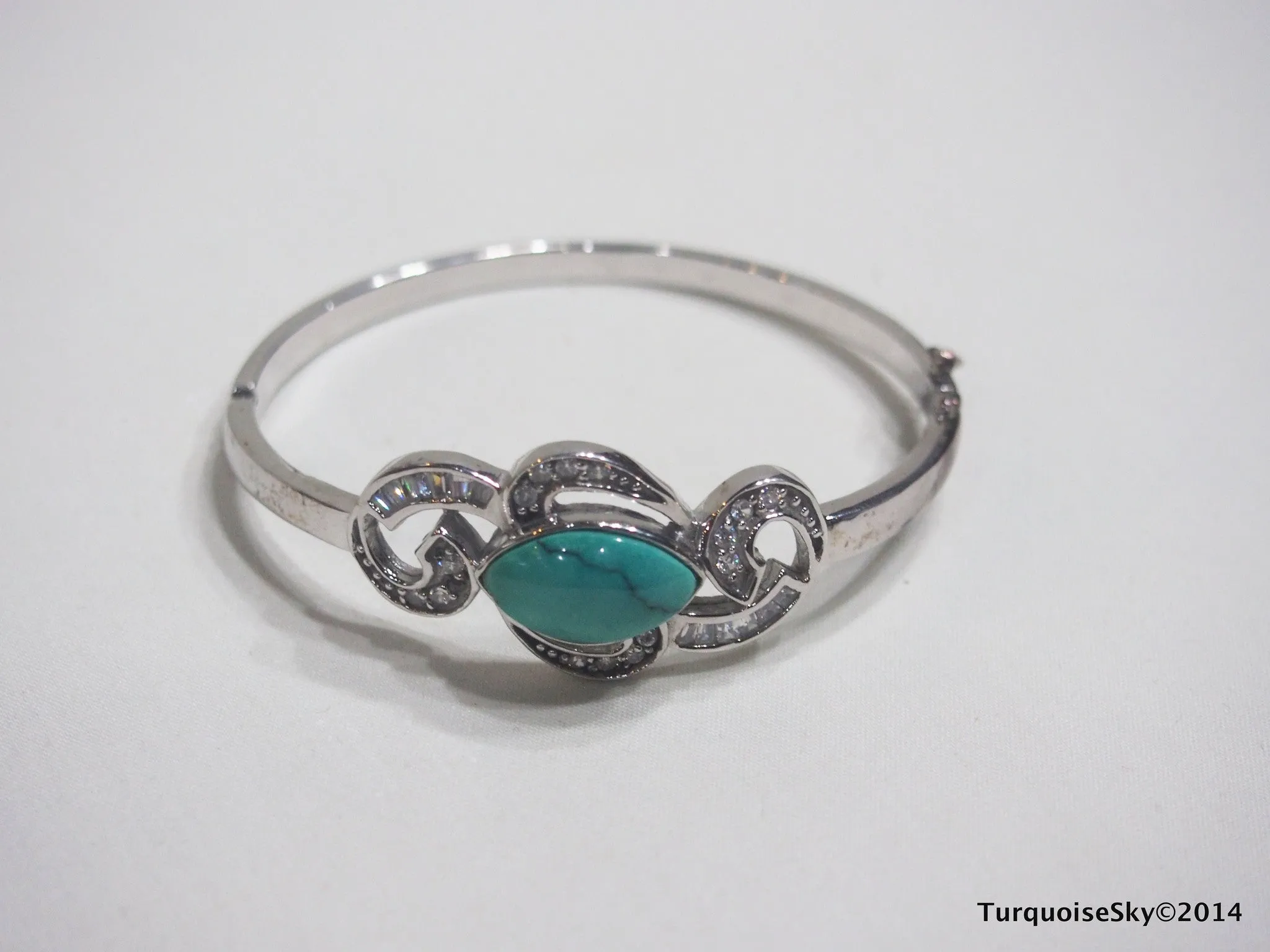 Natural turquoise bracelet