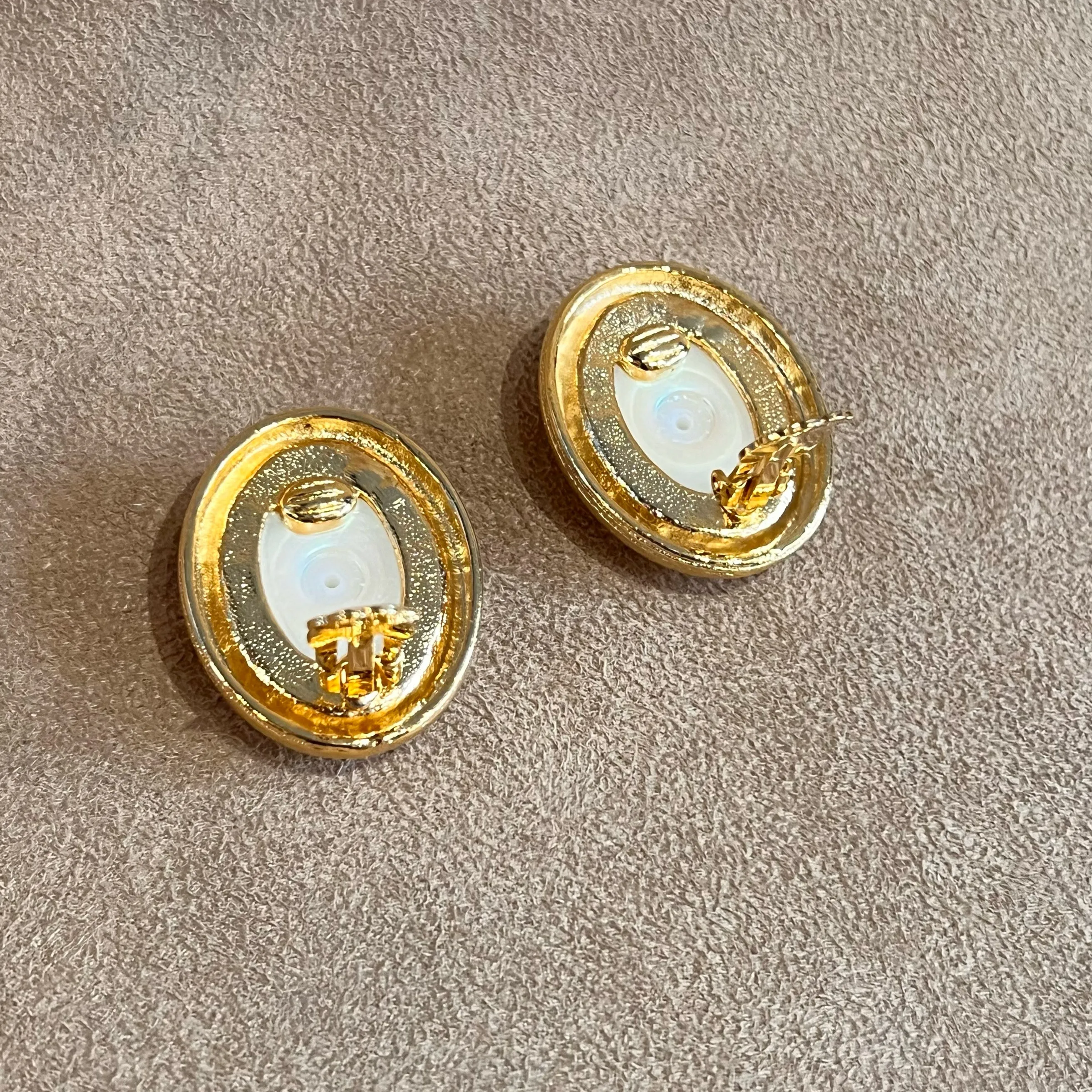 Pearl and Gold Vintage Statement Clip on Earrings
