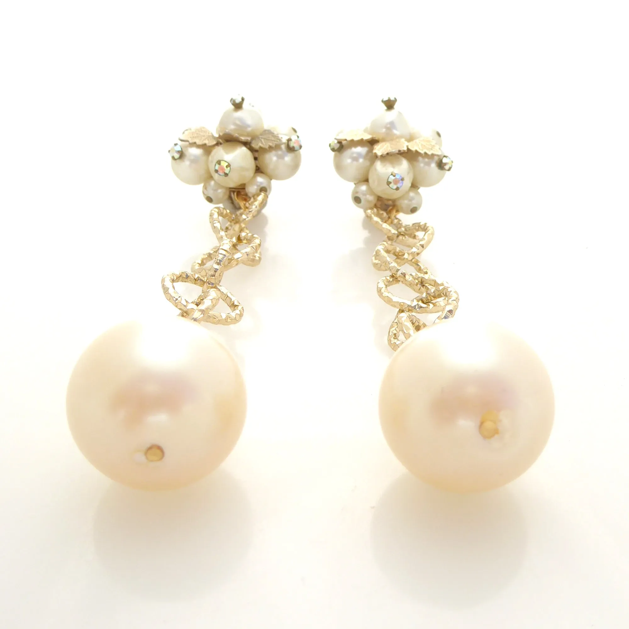 Pearl cluster earrings