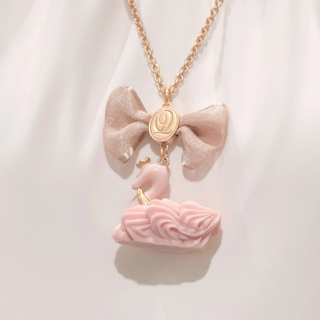 Pink Swan Cream Cake Necklace【Japan Jewelry】