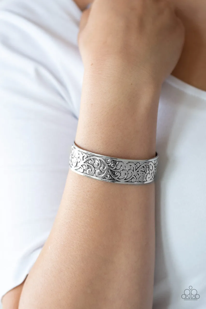 Read the VINE Print Silver Paparazzi Bracelet