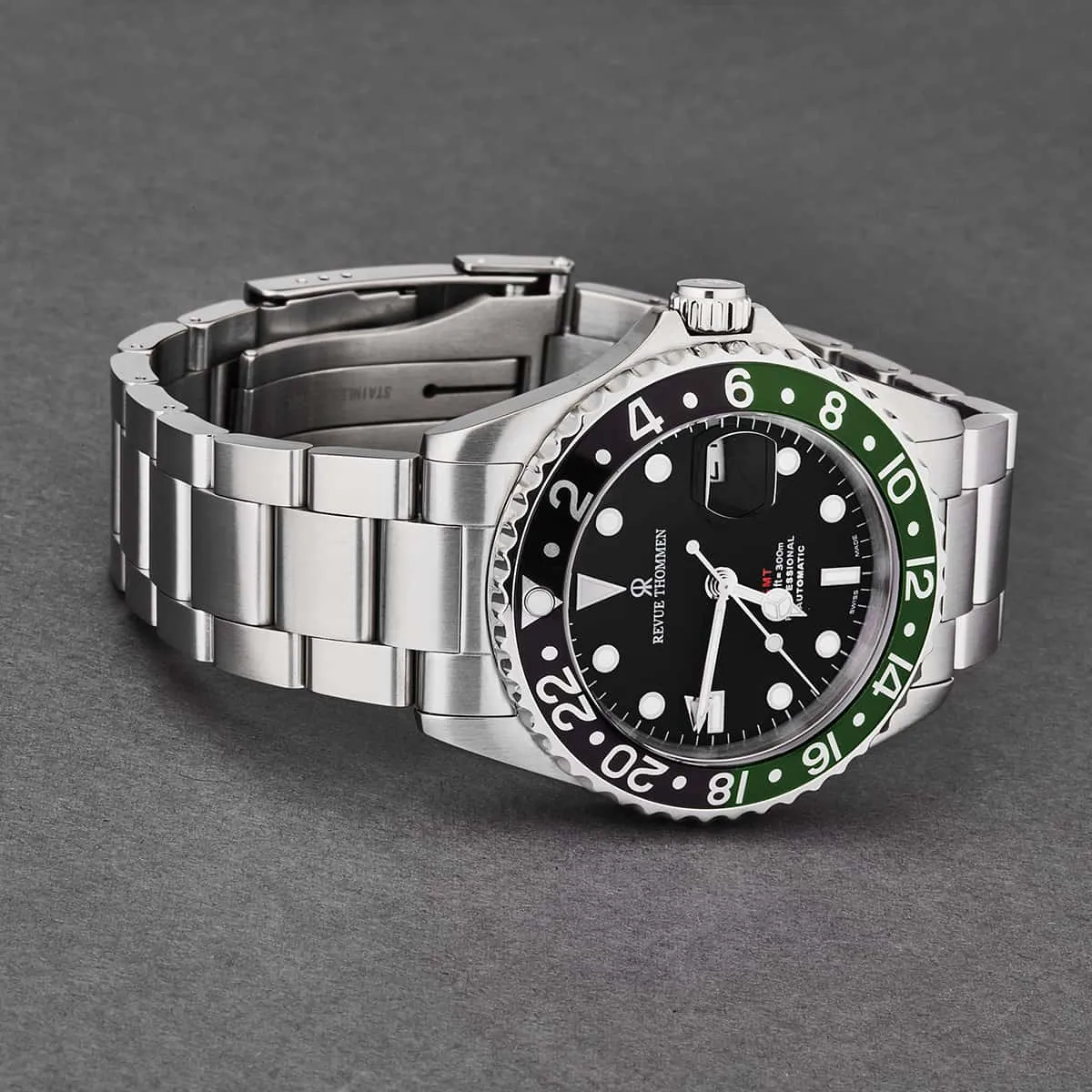 Revue Thommen Men's 17572.2138 'Diver' Black Dial Stainless Steel Automatic Watch