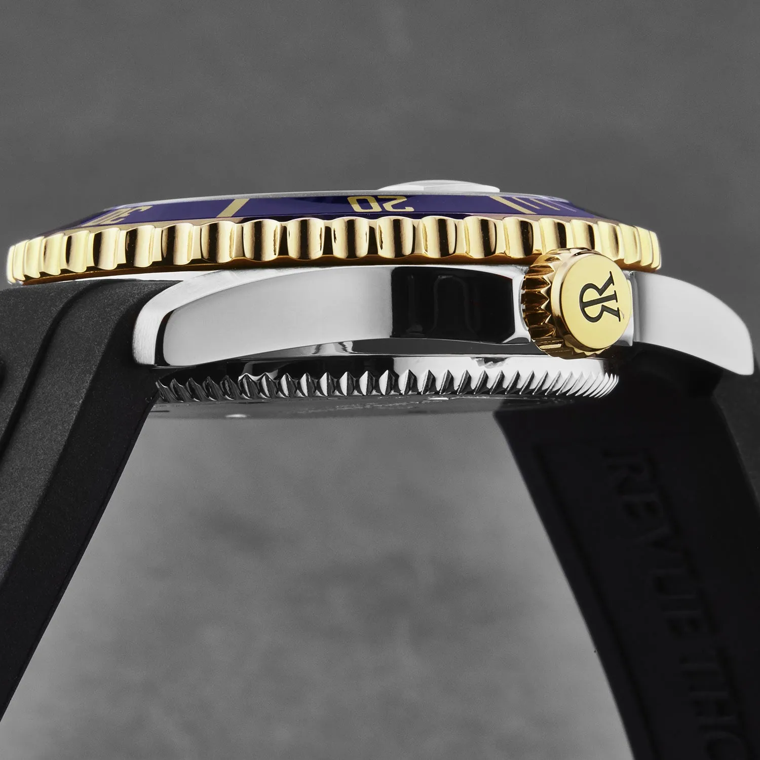Revue Thommen Men's 'Diver' Blue Dial Black Rubber Strap Swiss Automatic Watch  17571.2845