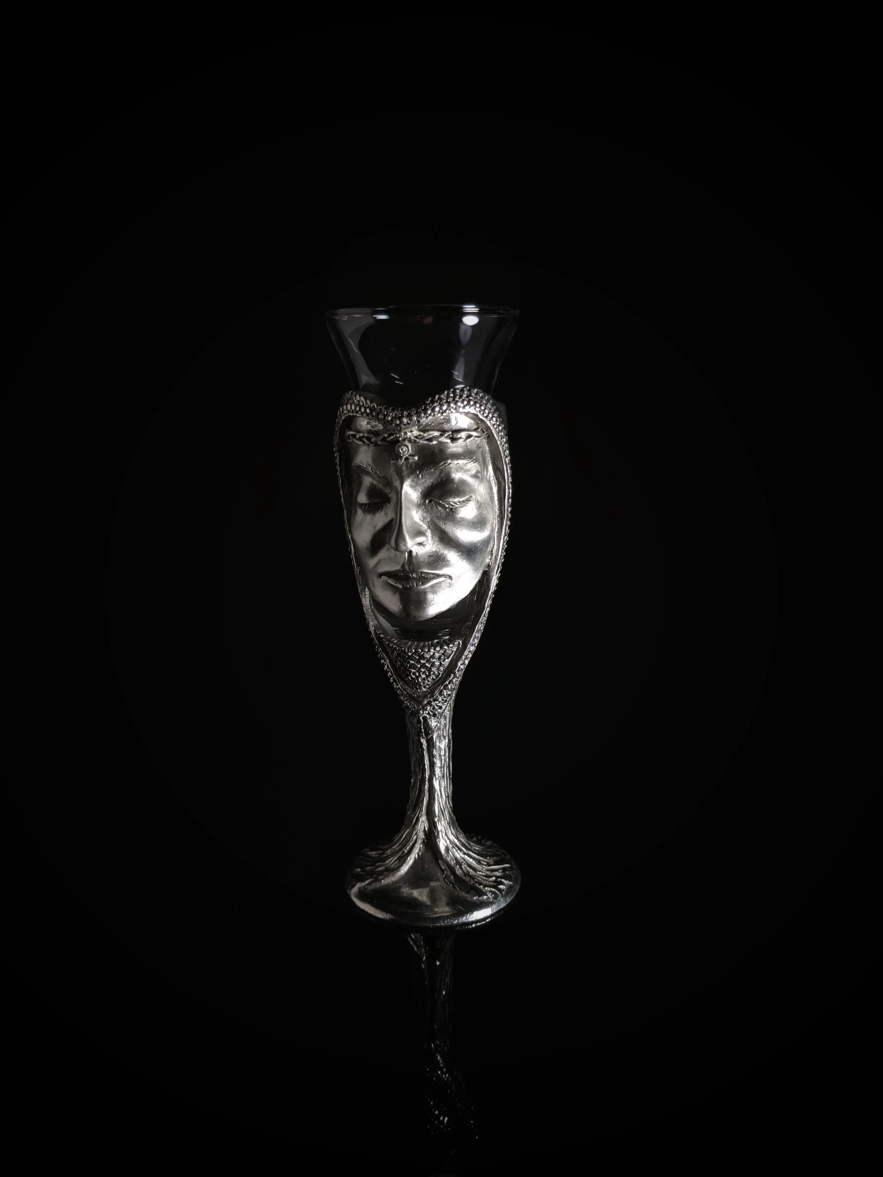 Royal Selangor Lord of Rings Galadriel Shot Glass  Model # 272437