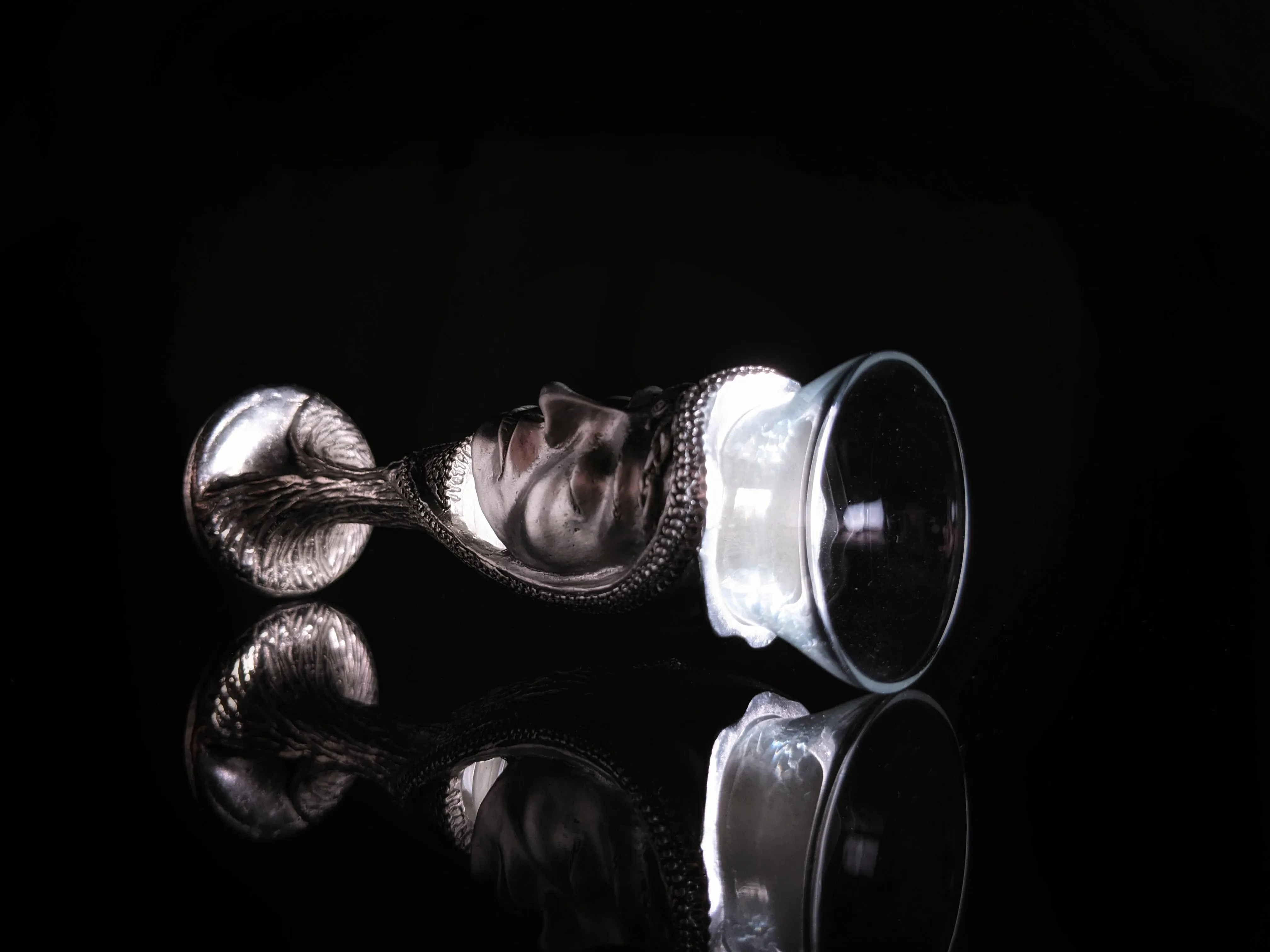 Royal Selangor Lord of Rings Galadriel Shot Glass  Model # 272437