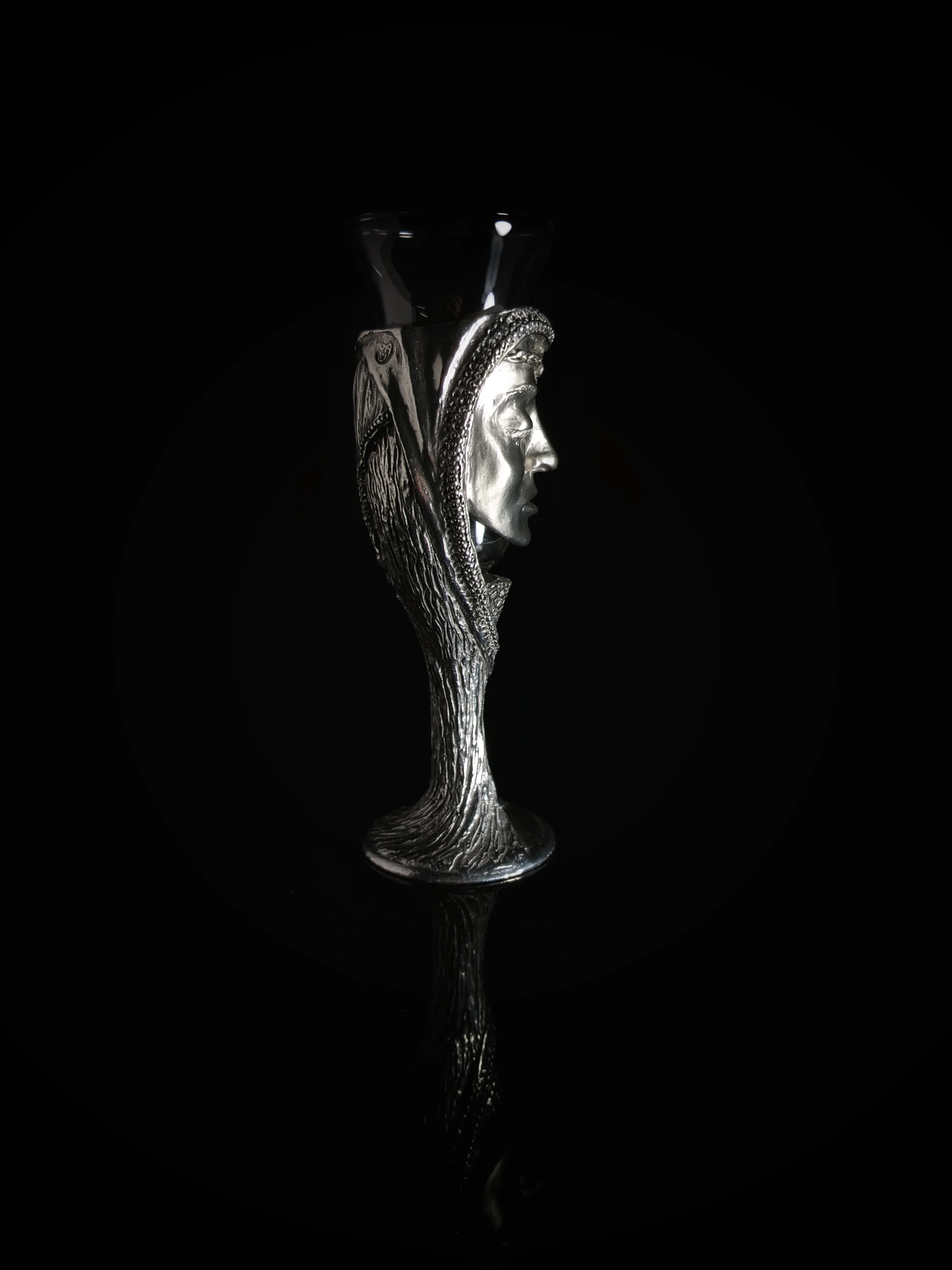 Royal Selangor Lord of Rings Galadriel Shot Glass  Model # 272437