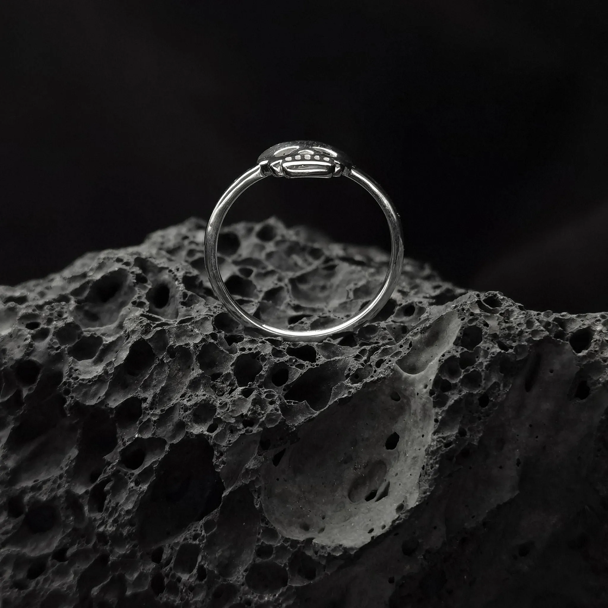 Sculpted Eternity: Handcrafted Gothic Skull Ring