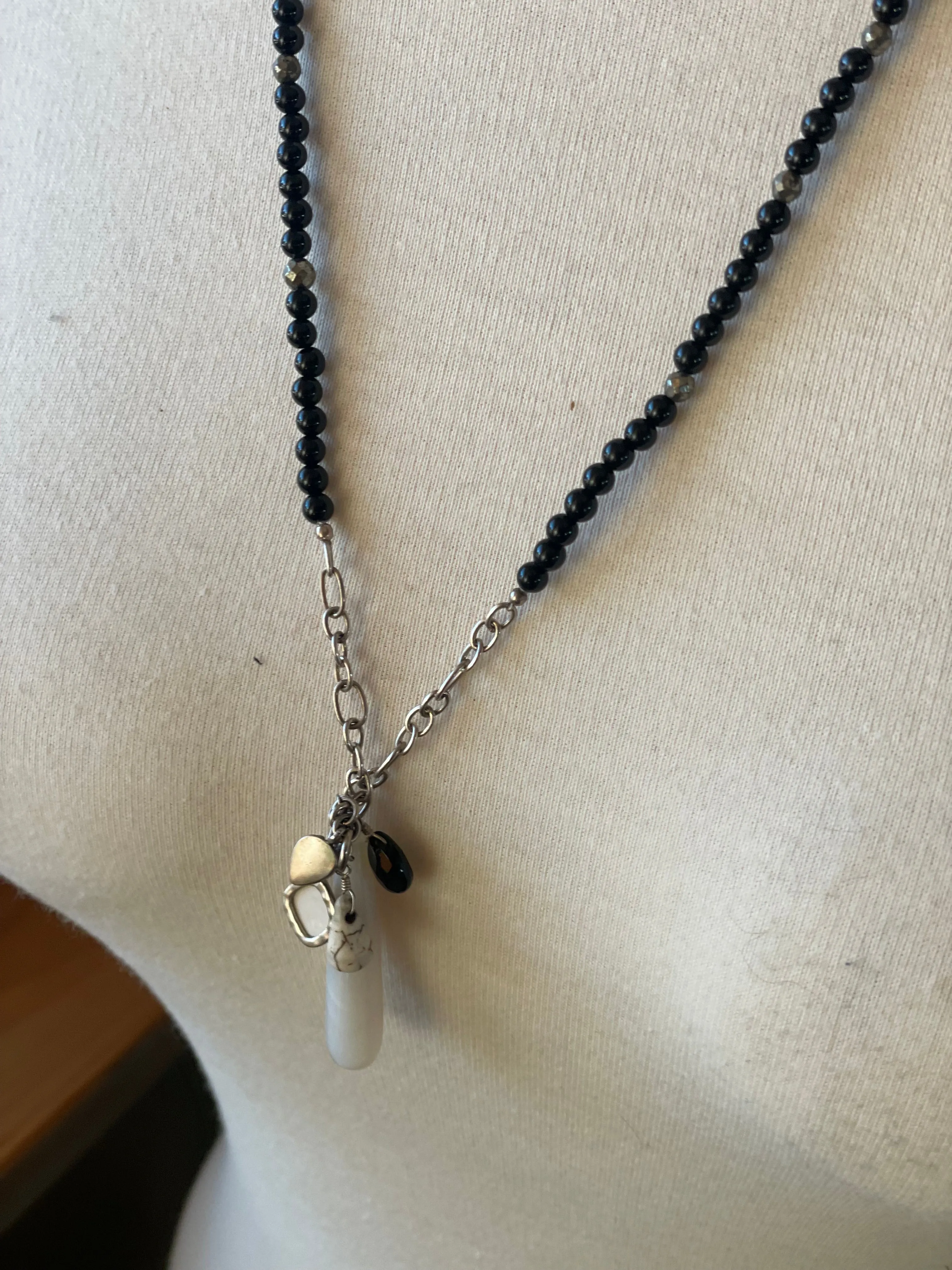 Silpada Neutral Territory Necklace