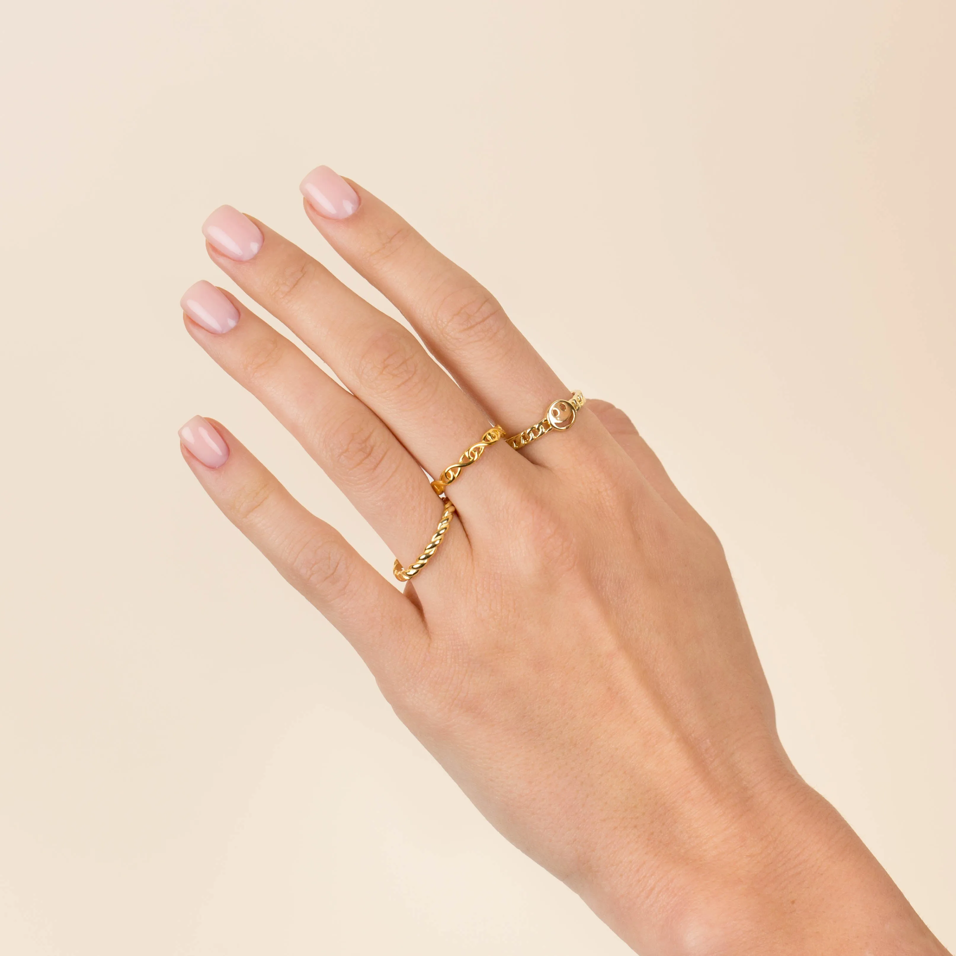 Smiley Face Chain Ring