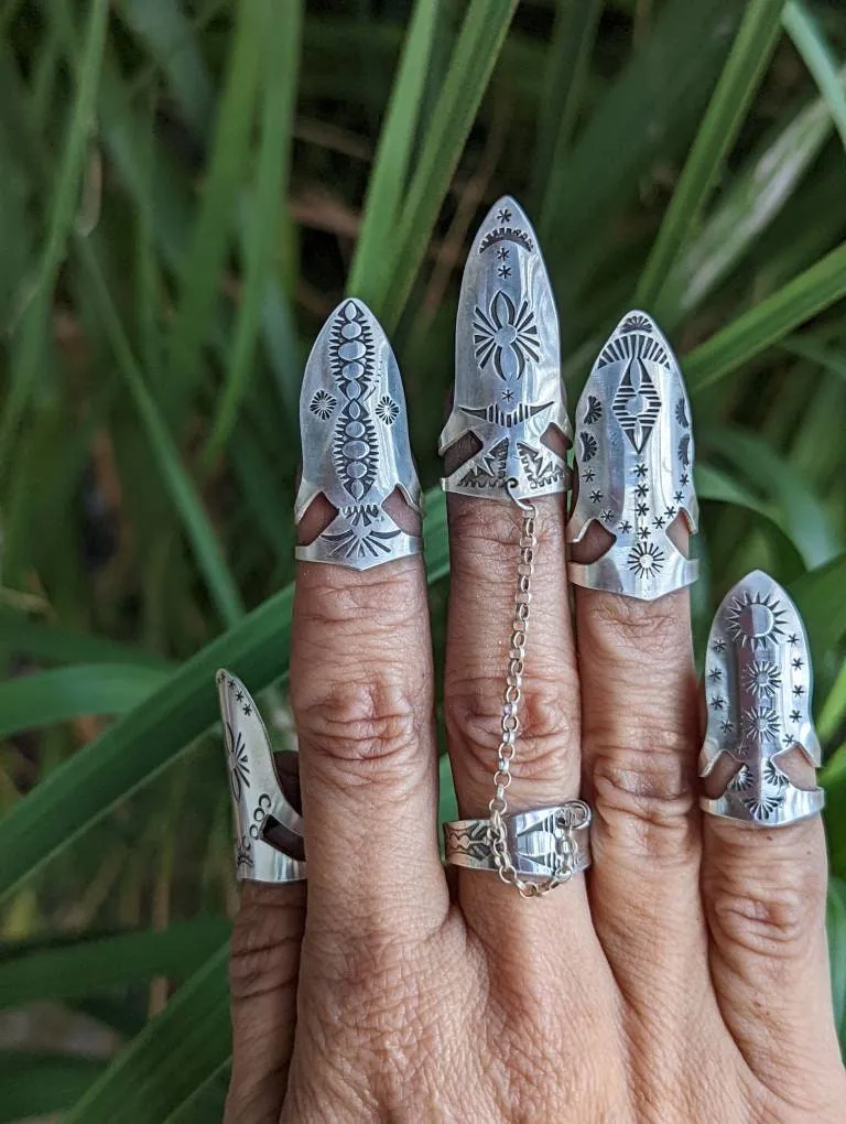 sterling silver nail armor rings  aka goth style nail rings with middle finger ring and chain