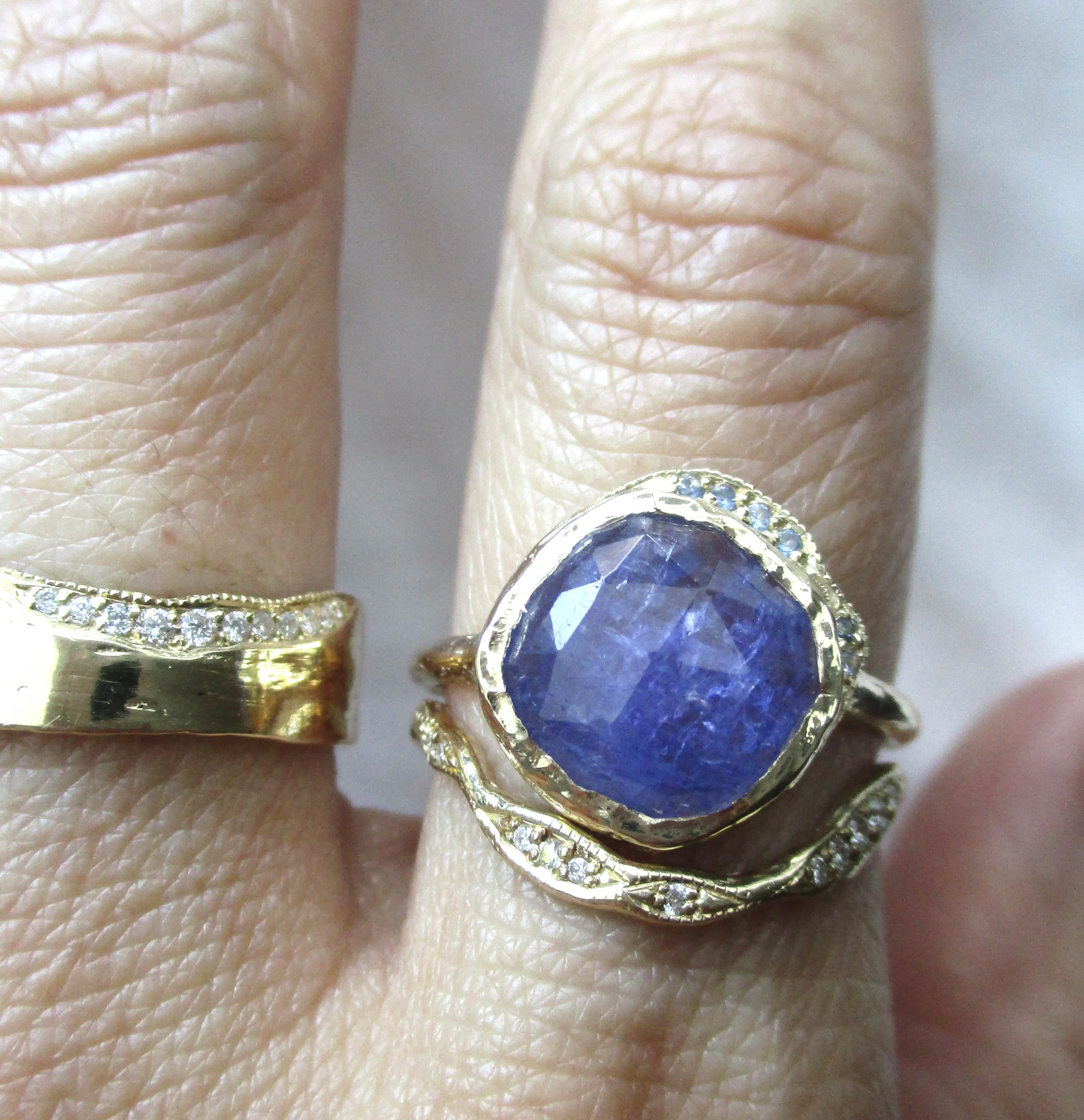 Tanzanite Middle Cove Ring